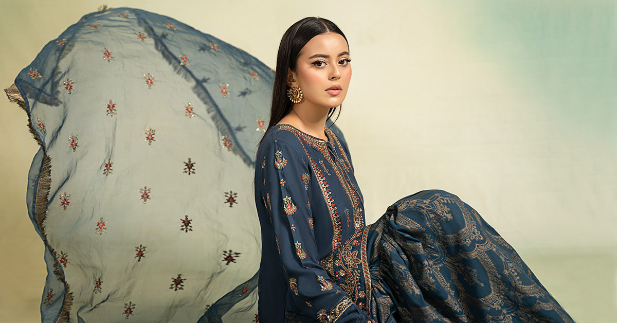 Maira B | Ready to Wear | DW-W24-25 - by - Libasekhas UK - Registered Vendor of : Maria B - 100% Original Designer Dresss