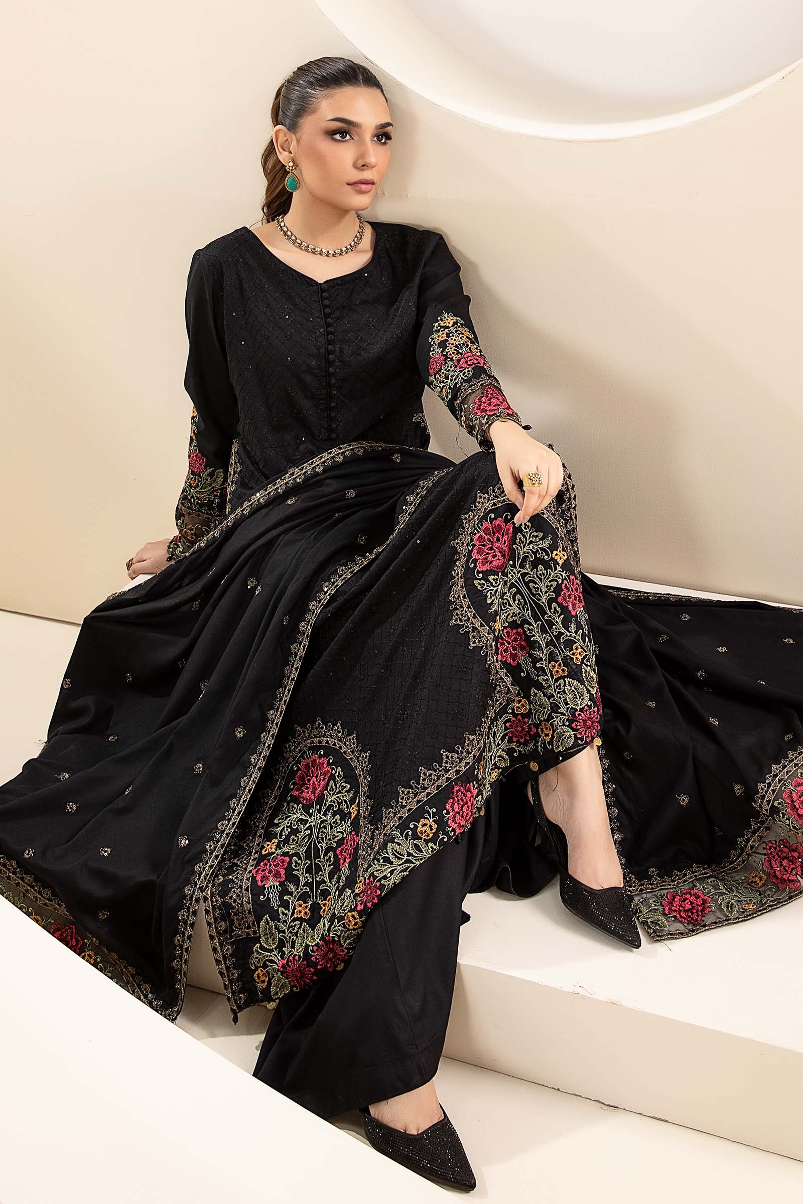 Maira B | Ready to Wear | DW-W24-45 - by - Libasekhas UK - Registered Vendor of : Maria B - 100% Original Designer Dresss