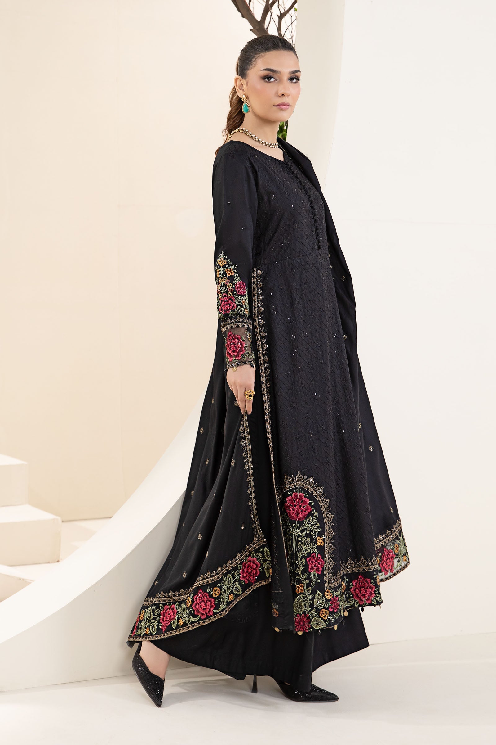 Maira B | Ready to Wear | DW-W24-45 - by - Libasekhas UK - Registered Vendor of : Maria B - 100% Original Designer Dresss