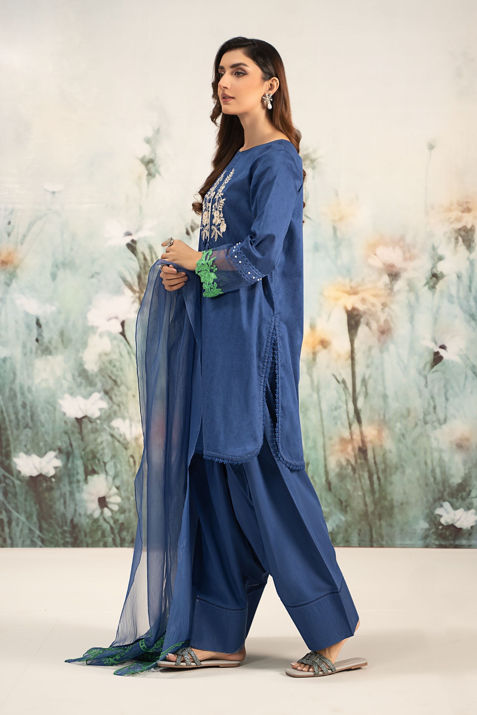 Maira B | Ready to Wear | DW-EF25-15 - by - Libasekhas UK - Registered Vendor of : Maria B - 100% Original Designer Dresss