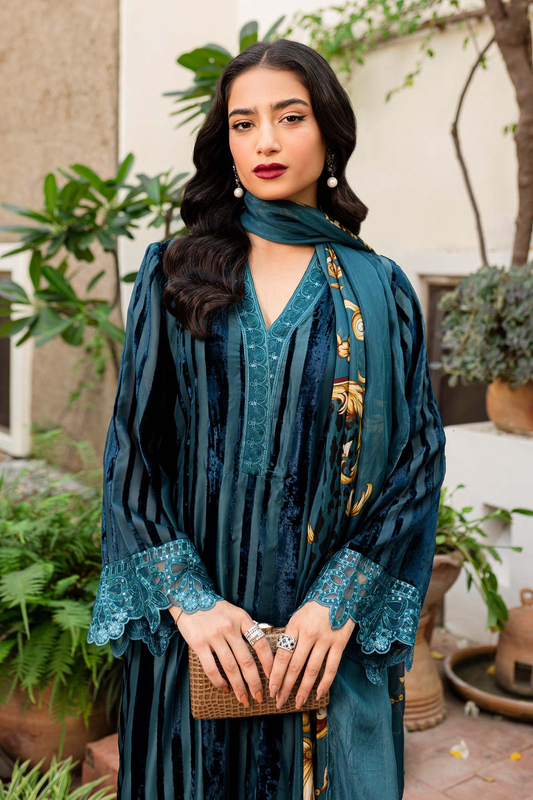 Maira B | Ready to Wear | DW-W24-173 - by - Libasekhas UK - Registered Vendor of : Maria B - 100% Original Designer Dresss