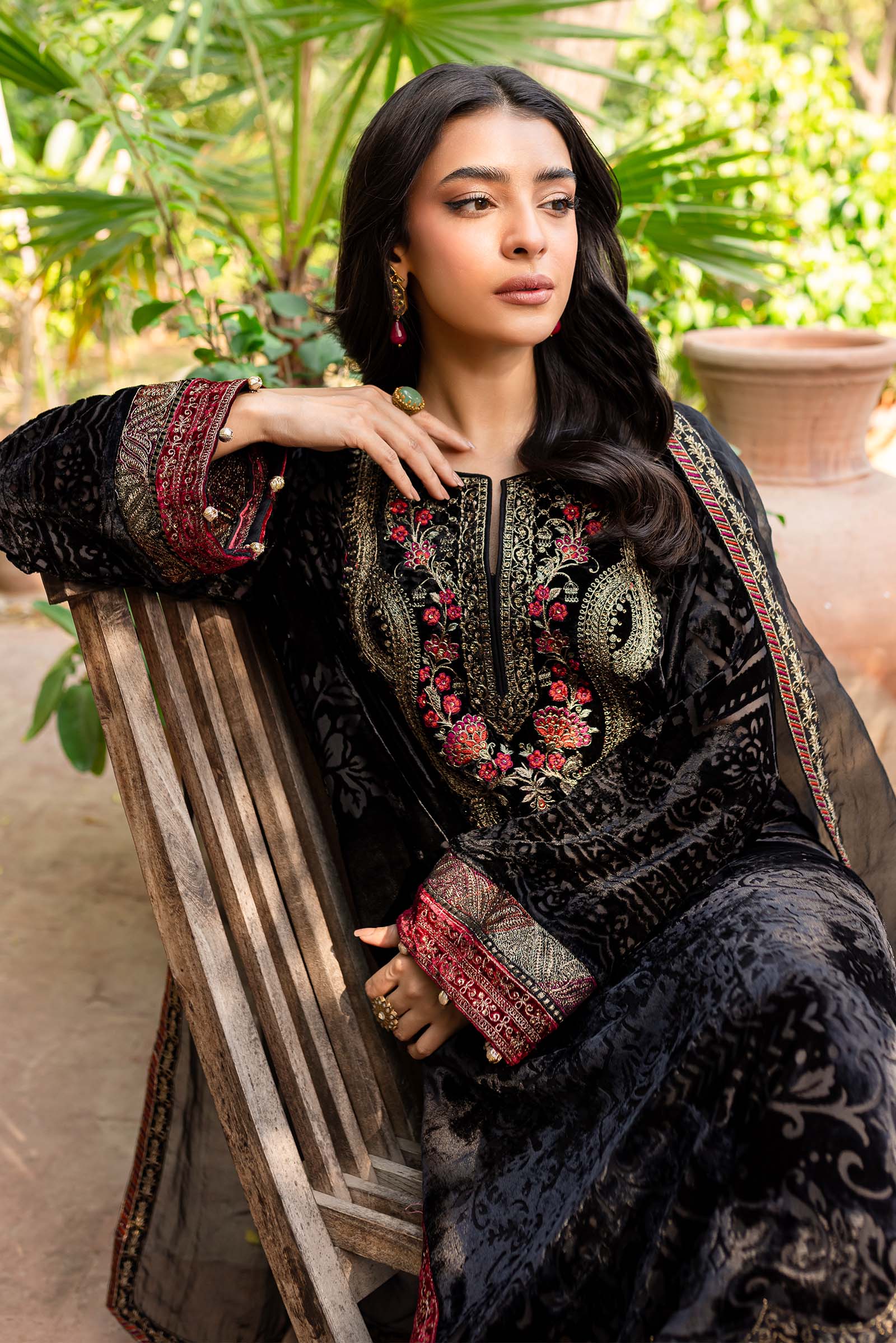 Maira B | Ready to Wear | DW-W24-174 - by - Libasekhas UK - Registered Vendor of : Maria B - 100% Original Designer Dresss