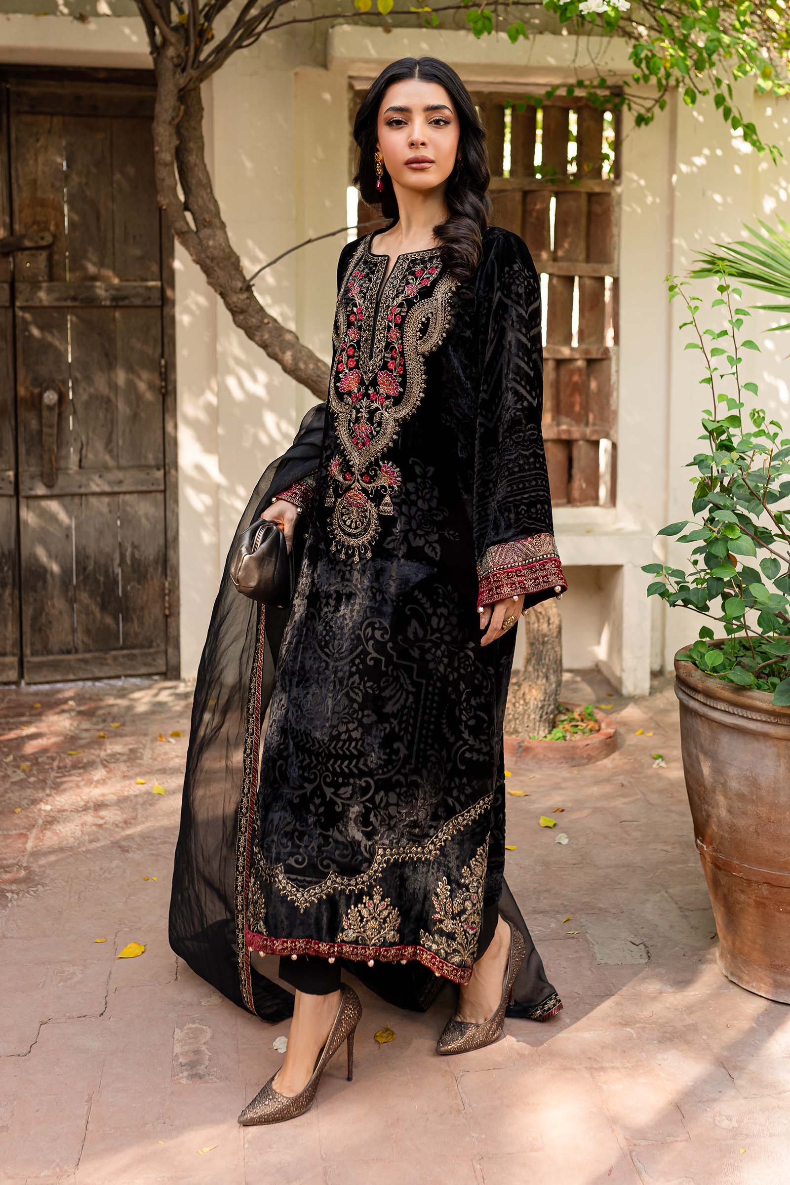 Maira B | Ready to Wear | DW-W24-174 - by - Libasekhas UK - Registered Vendor of : Maria B - 100% Original Designer Dresss