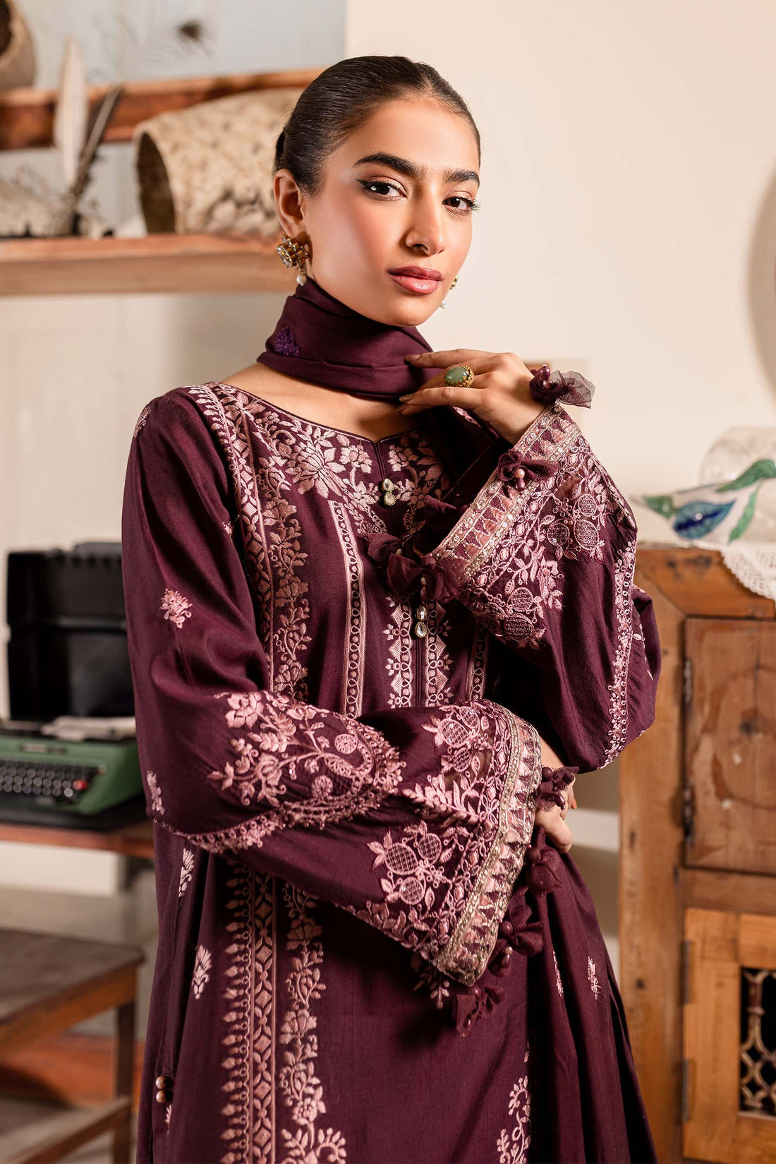 Maira B | Ready to Wear | DW-W24-21 - by - Libasekhas UK - Registered Vendor of : Maria B - 100% Original Designer Dresss