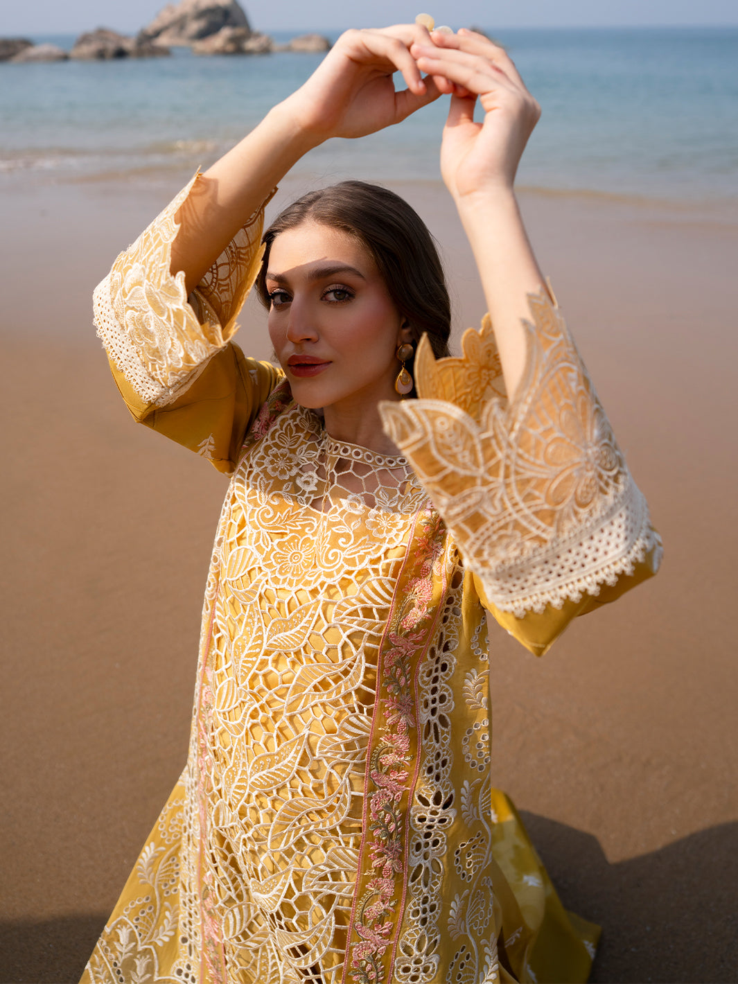 Mahnur | Sirena Luxury Lawn 25 | Dahlia - by - Libasekhas UK - Registered Vendor of : Mahnur - 100% Original Designer Dresss