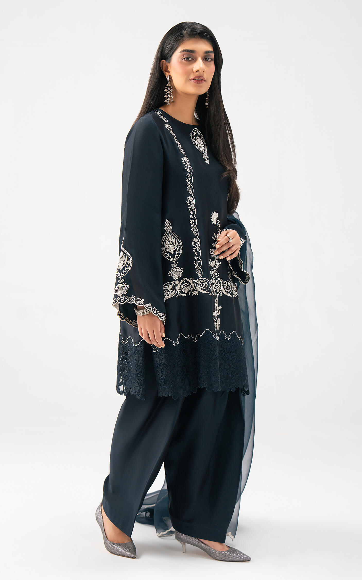 Asifa and Nabeel | Celevara Luxe | Dusky Allure - by Libasekhas UK - Registered Vendor of : Asifa and Nabeel - 100% Original Designer Dress