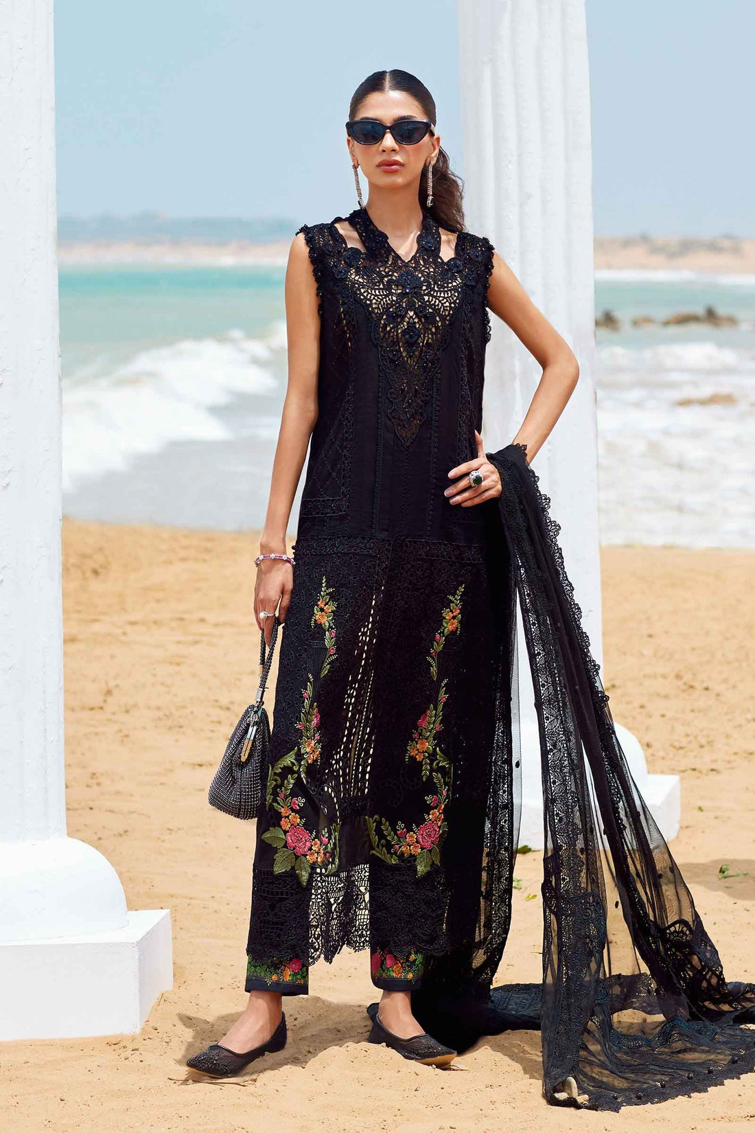 Maria B | Eid Collection 25 | 25-01 - by - Libasekhas UK - Registered Vendor of : Maria B - 100% Original Designer Dresss