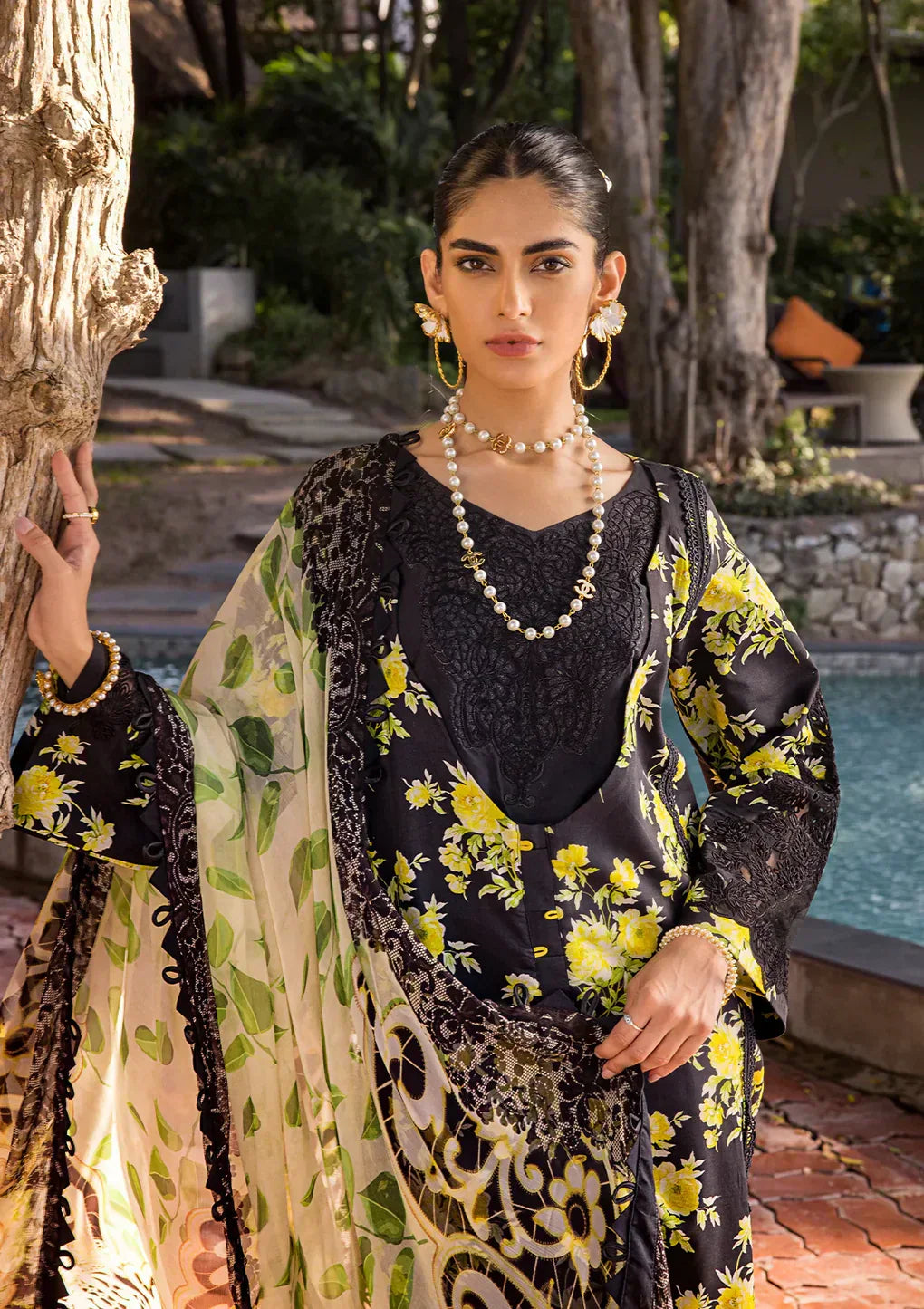 Elaf Premium | Signature Embroidered Lawn 24 | ESL-06A ECLIPSED DREAM - by - Libasekhas UK - Registered Vendor of : Elaf Premium - 100% Original Designer Dresss