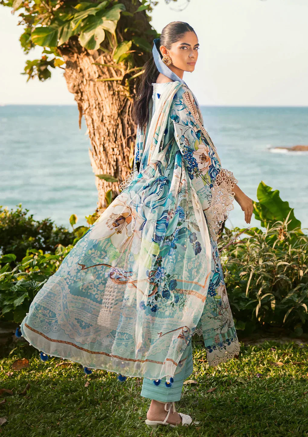 Elaf Premium | Signature Embroidered Lawn 24 | ESL-07B HEAVEN'S MIST - by - Libasekhas UK - Registered Vendor of : Elaf Premium - 100% Original Designer Dresss