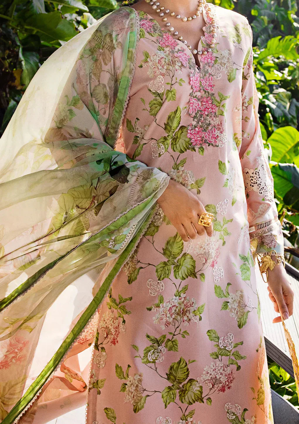 Elaf Premium | Signature Embroidered Lawn 24 | ESL-05B DELIGHT DRAPE - by - Libasekhas UK - Registered Vendor of : Elaf Premium - 100% Original Designer Dresss
