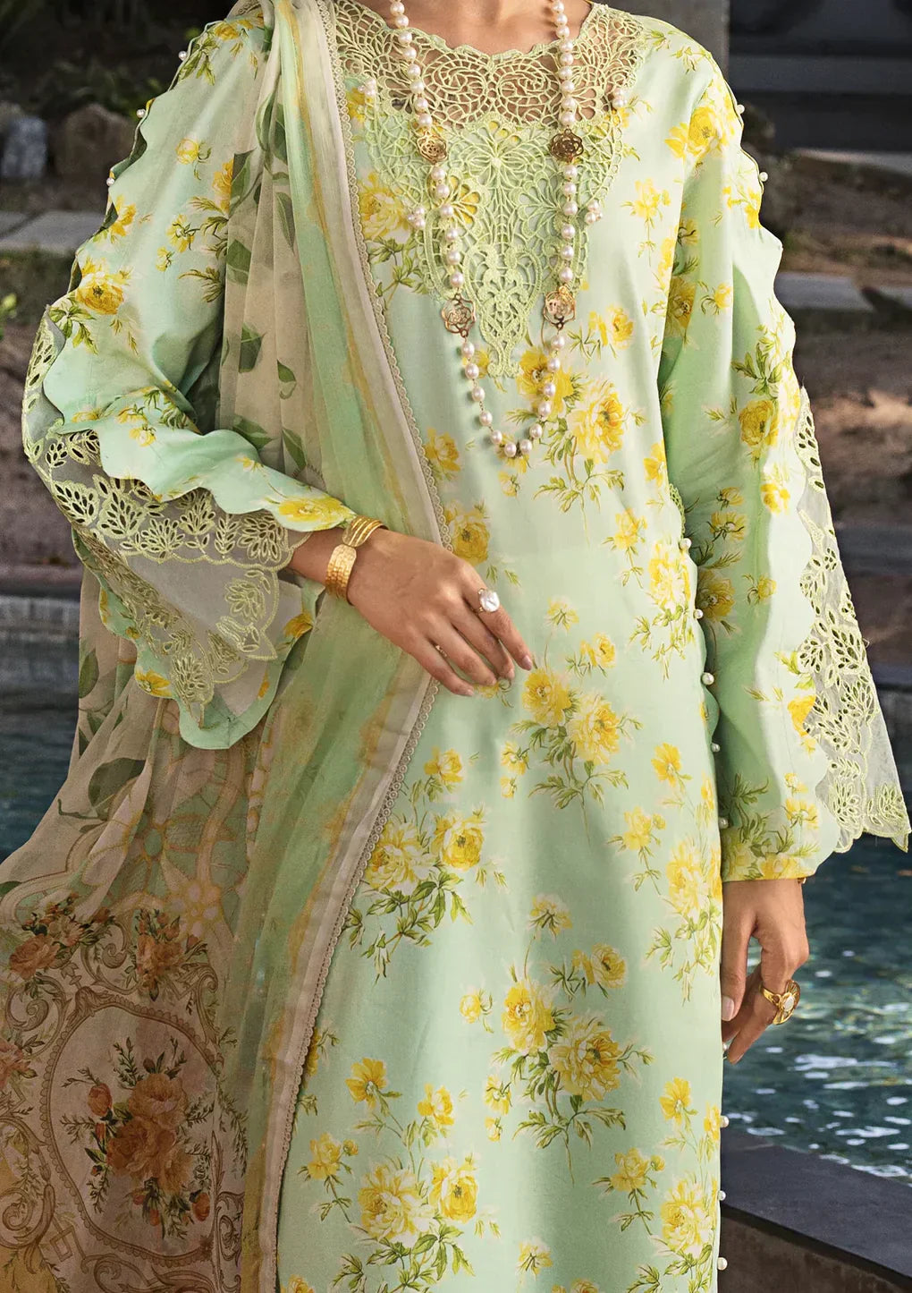Elaf Premium | Signature Embroidered Lawn 24 | ESL-06B MAJESTIC NOVA - by - Libasekhas UK - Registered Vendor of : Elaf Premium - 100% Original Designer Dresss