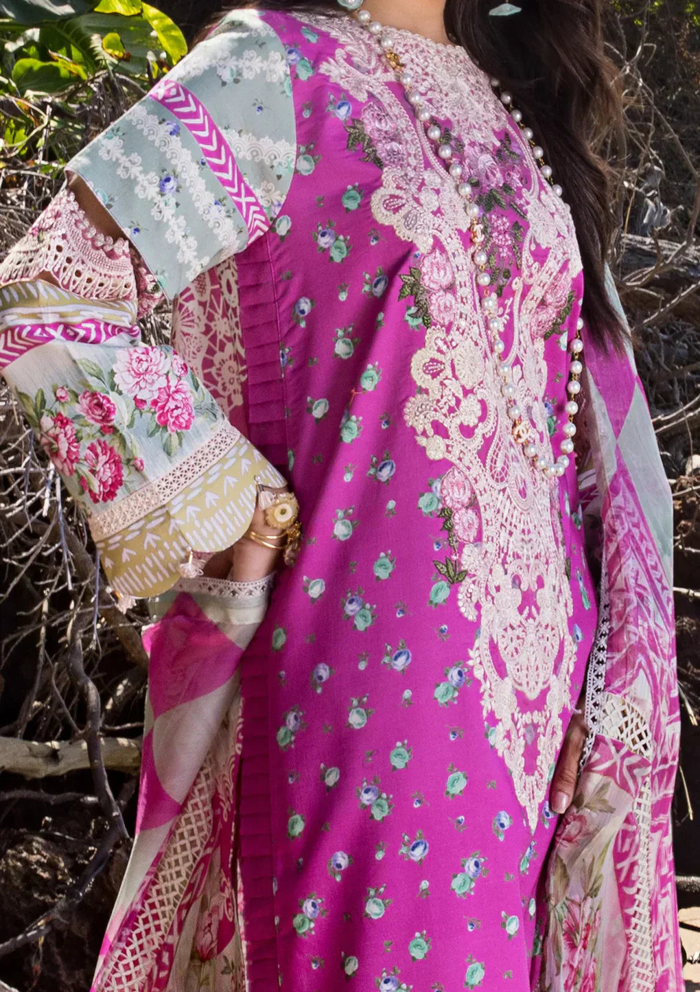 Elaf Premium | Signature Embroidered Lawn 24 | ESL-04B ENCHANTMENT - by - Libasekhas UK - Registered Vendor of : Elaf Premium - 100% Original Designer Dresss