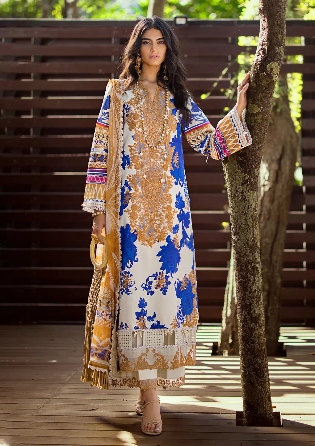 Elaf Premium | Signature Embroidered Lawn 24 | ESL-01A OPRAH - by - Libasekhas UK - Registered Vendor of : Elaf Premium - 100% Original Designer Dresss