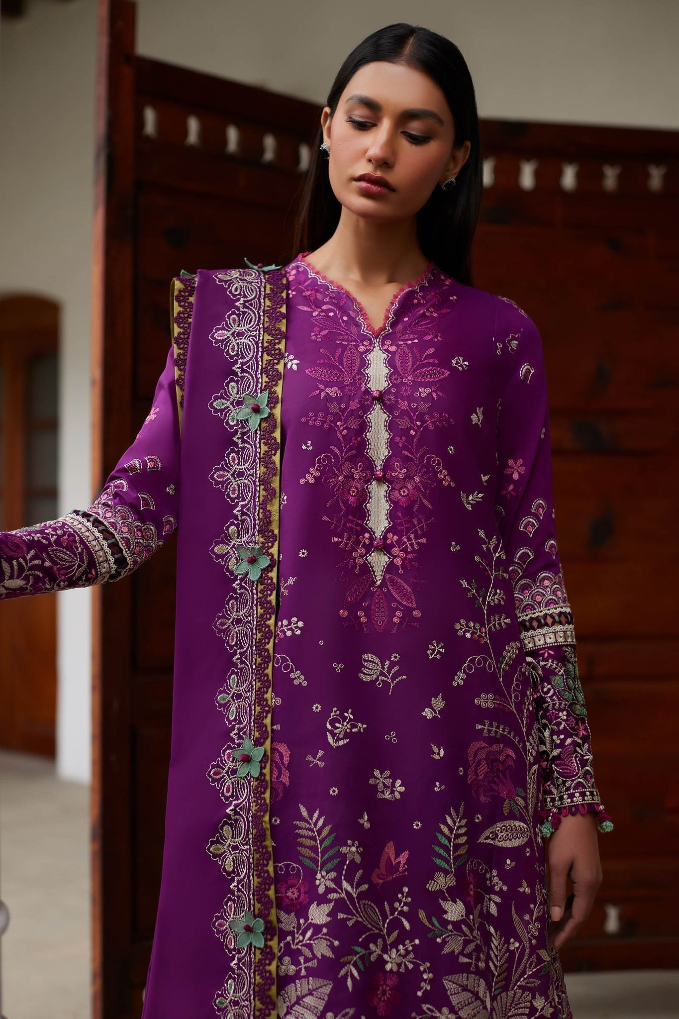Elan | Lawn24 |QISTINA (EL24-03 A) - by - Libasekhas UK - Registered Vendor of : Elan - 100% Original Designer Dresss