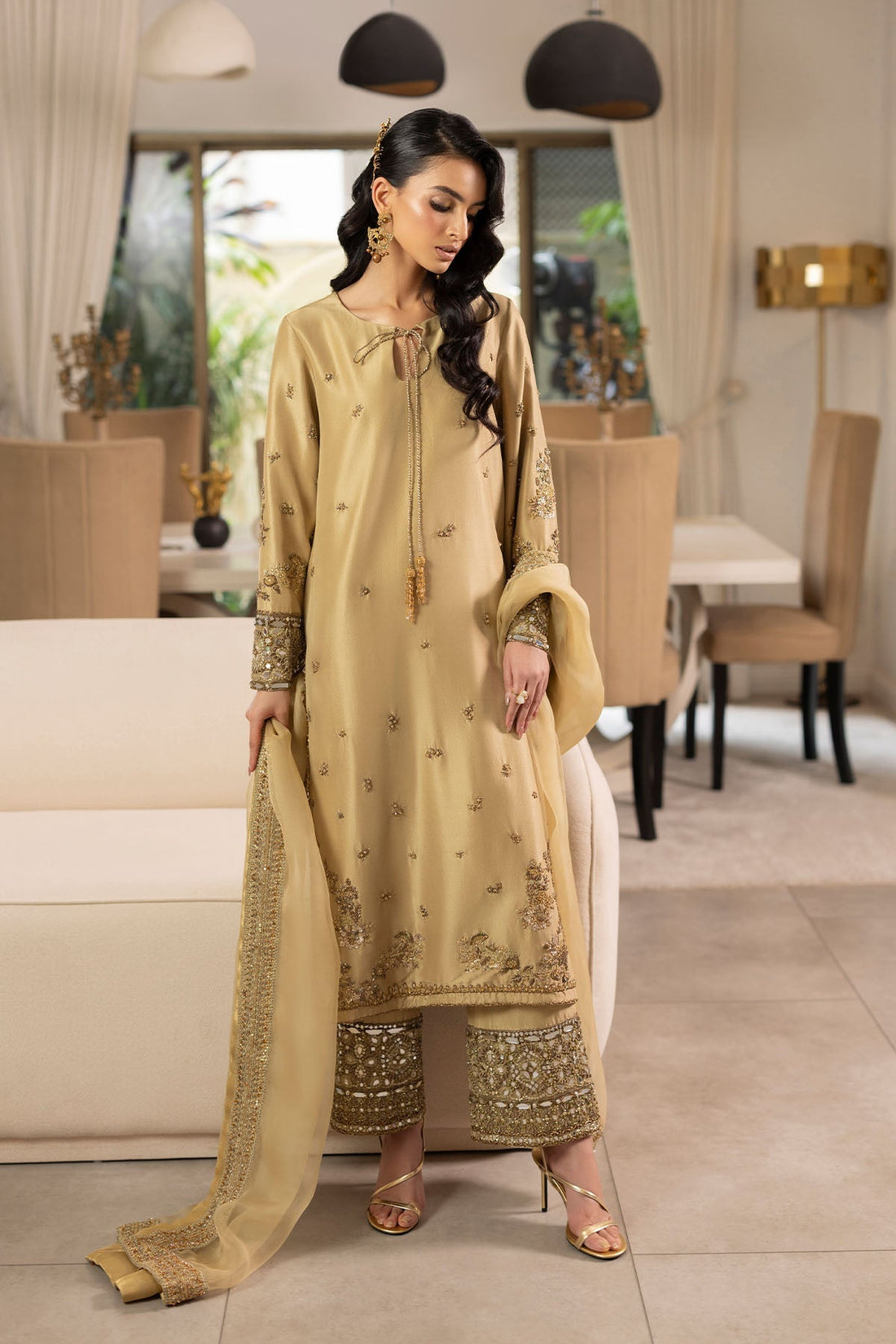 Erum Khan | Elan Formals | Desert Gold - by Libasekhas UK - Registered Vendor of : Erum Khan - 100% Original Designer Dress
