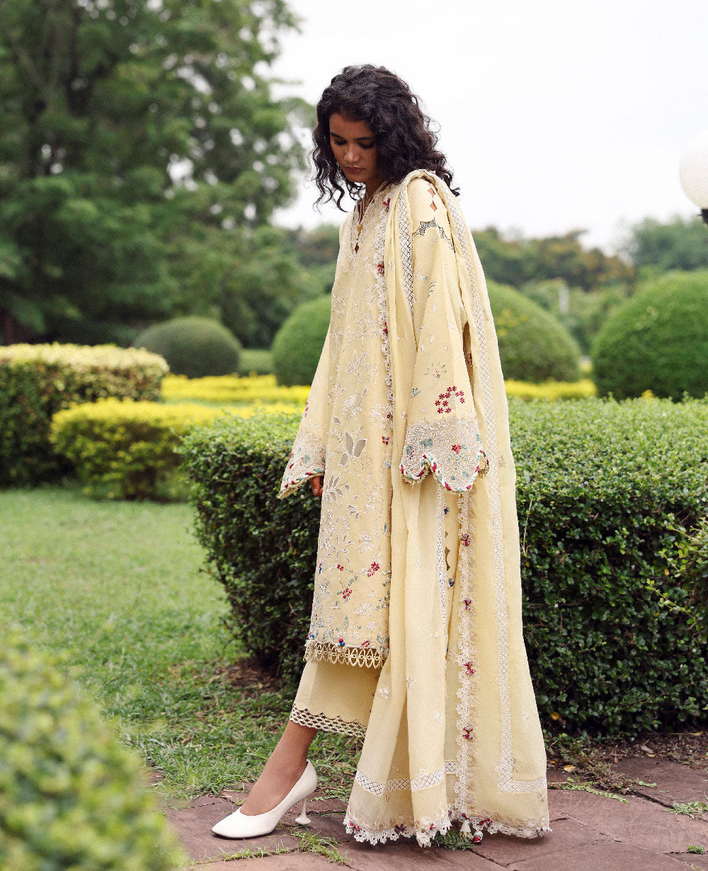 Republic Womenswear | Lilas Lawn 26 | Elaris - by Libasekhas - Registered Vendor of : Republic Womenswear - 100% Original Designer Dress
