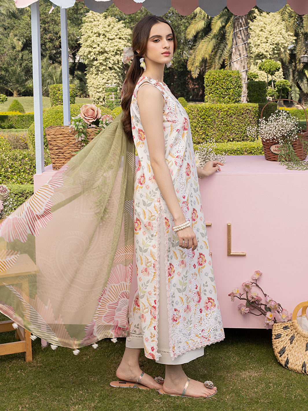 Izel | Oh Spring Lawn 25 | ELOWEN - by - Libasekhas UK - Registered Vendor of : Izel - 100% Original Designer Dresss