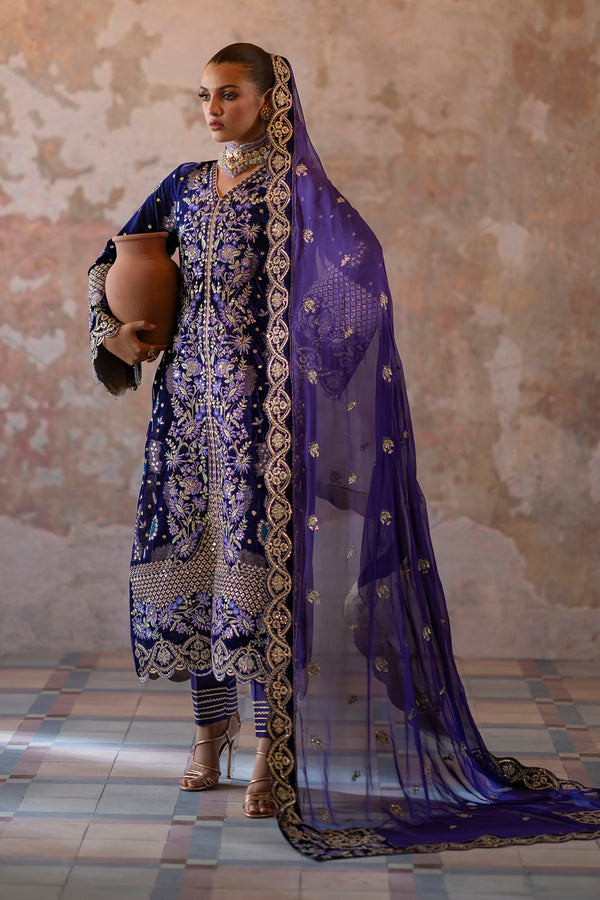 Emaan Adeel | Saanjh Velvet Collection 24 |  Aroosh - by - Libasekhas UK - Registered Vendor of : Emaan Adeel - 100% Original Designer Dresss