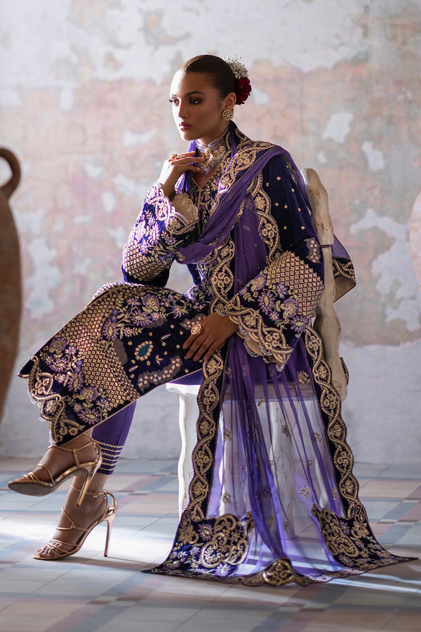Emaan Adeel | Saanjh Velvet Collection 24 |  Aroosh - by - Libasekhas UK - Registered Vendor of : Emaan Adeel - 100% Original Designer Dresss