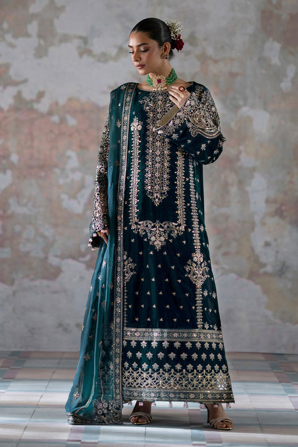 Emaan Adeel | Saanjh Velvet Collection 24 |  Meher - by - Libasekhas UK - Registered Vendor of : Emaan Adeel - 100% Original Designer Dresss