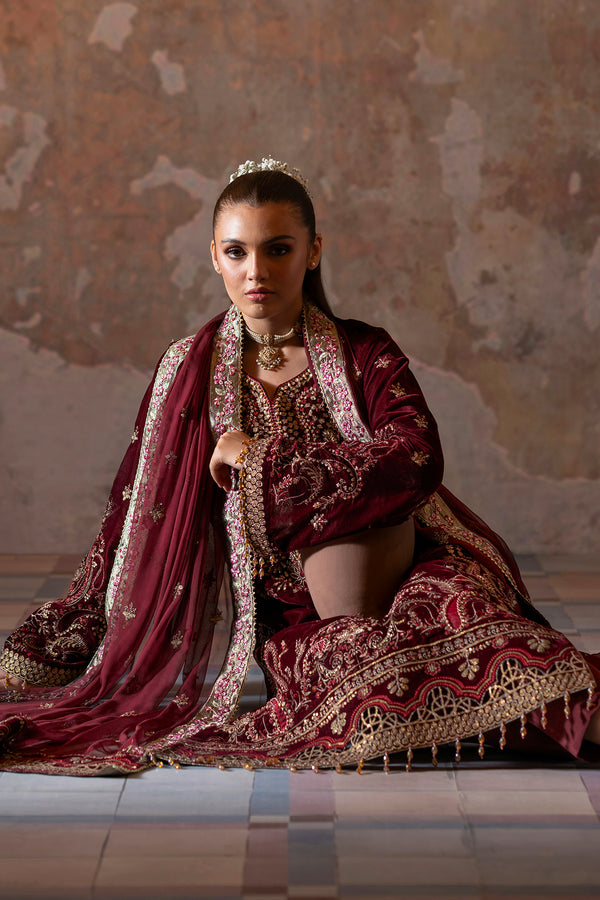 Emaan Adeel | Saanjh Velvet Collection 24 |  Tara - by - Libasekhas UK - Registered Vendor of : Emaan Adeel - 100% Original Designer Dresss