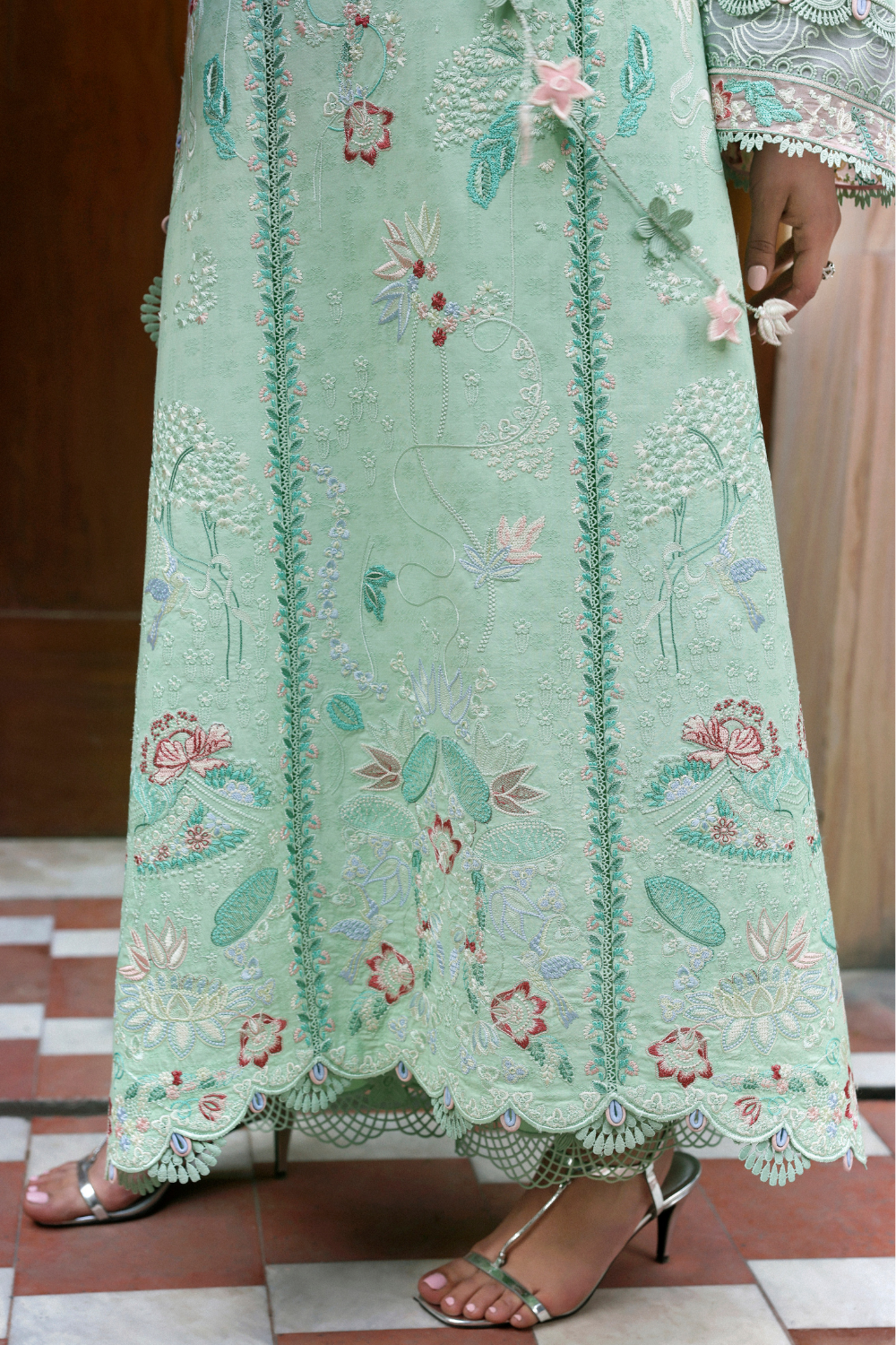 Soraya | Noa Summer Pret '26 |Emerald - Luxury Dress - available at Libasekhas in UK and USA.