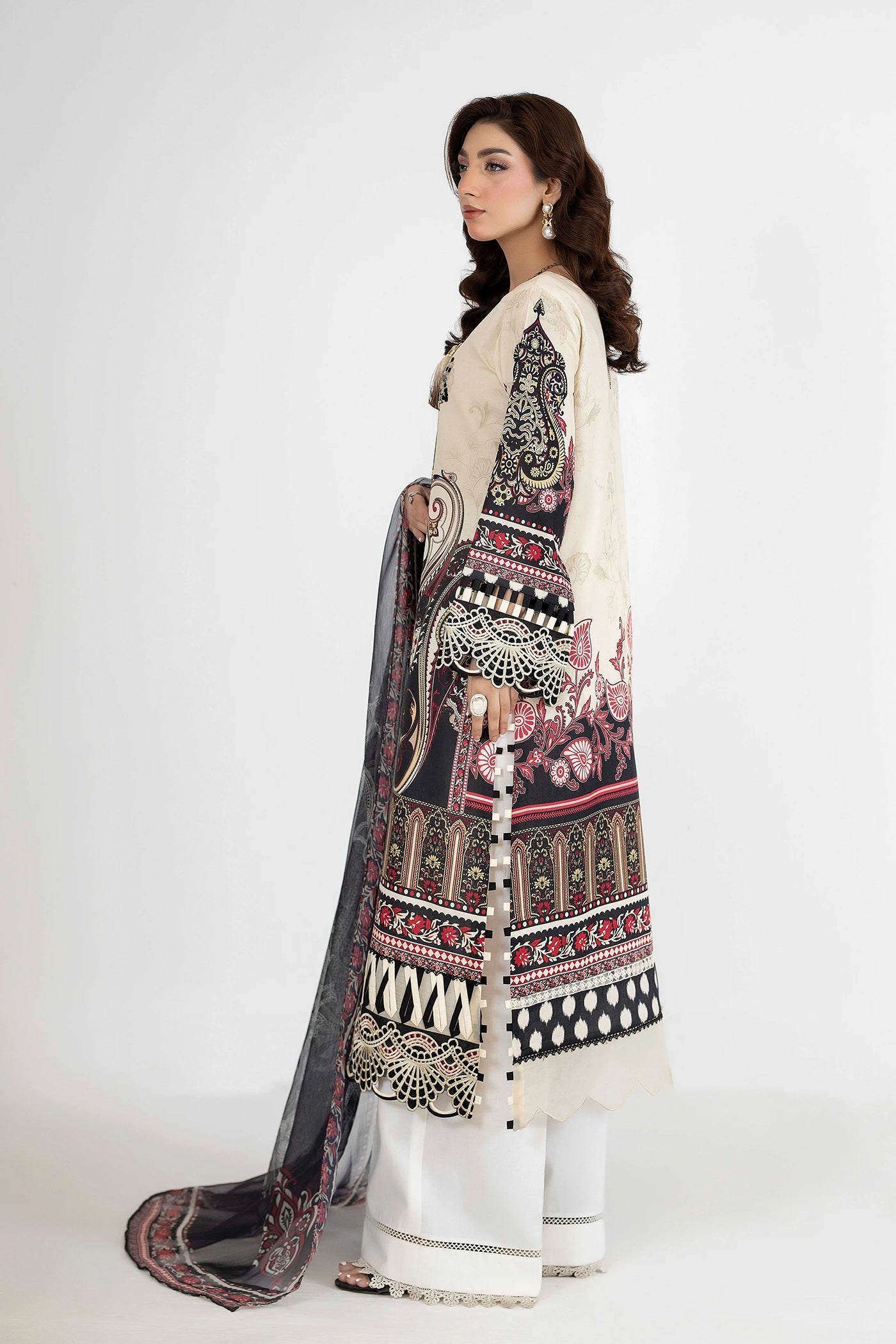 Adans Libas | Ethnic Prints | ETHNIC 1650 - by Libasekhas UK - Registered Vendor of : Adans Libas - 100% Original Designer Dress