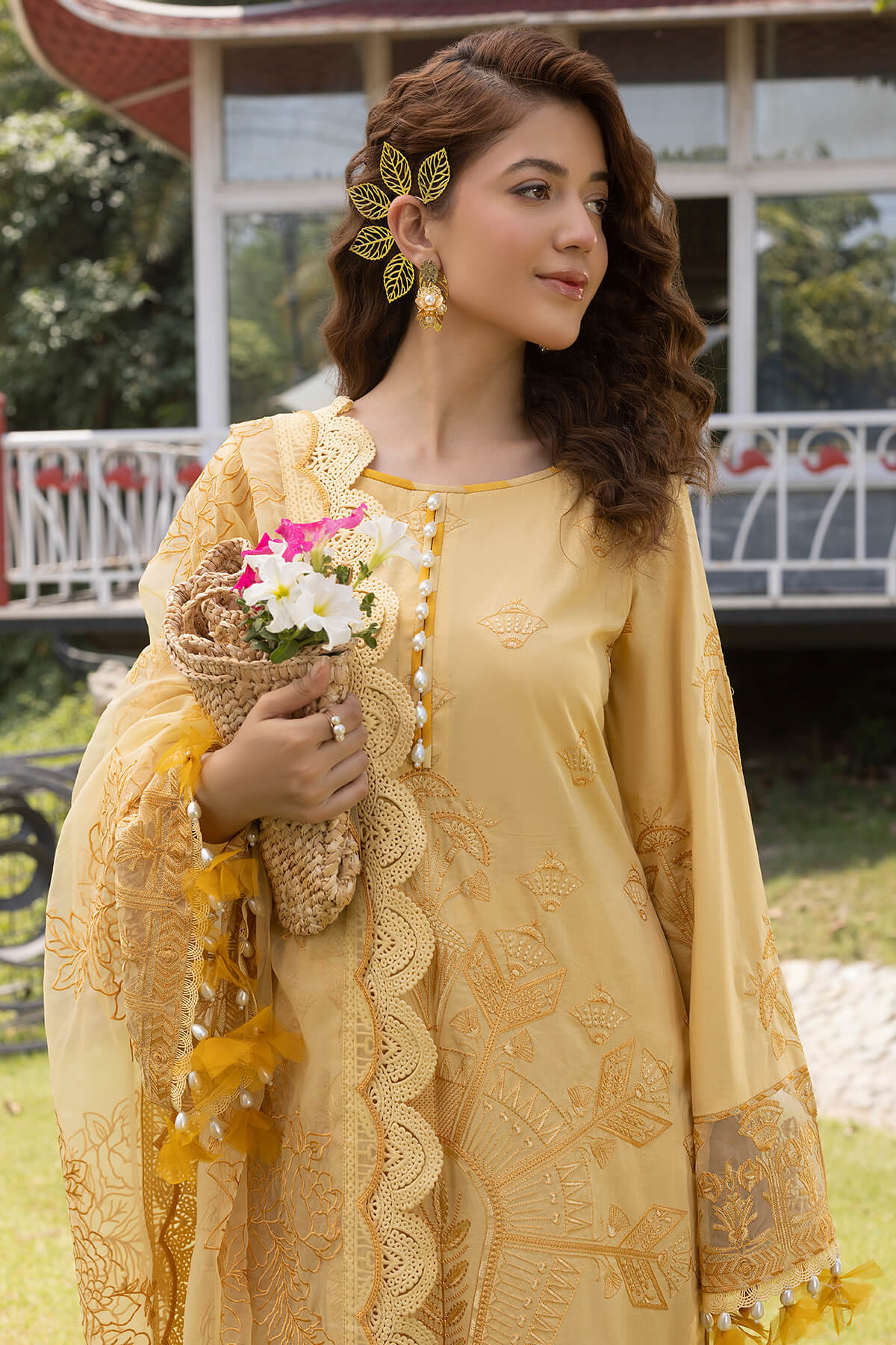 Raeesa Premium | Ferya Lawn | Noor E Fajar | Ferya | FD-01 - by - Libasekhas UK - Registered Vendor of : Raeesa Premium - 100% Original Designer Dresss
