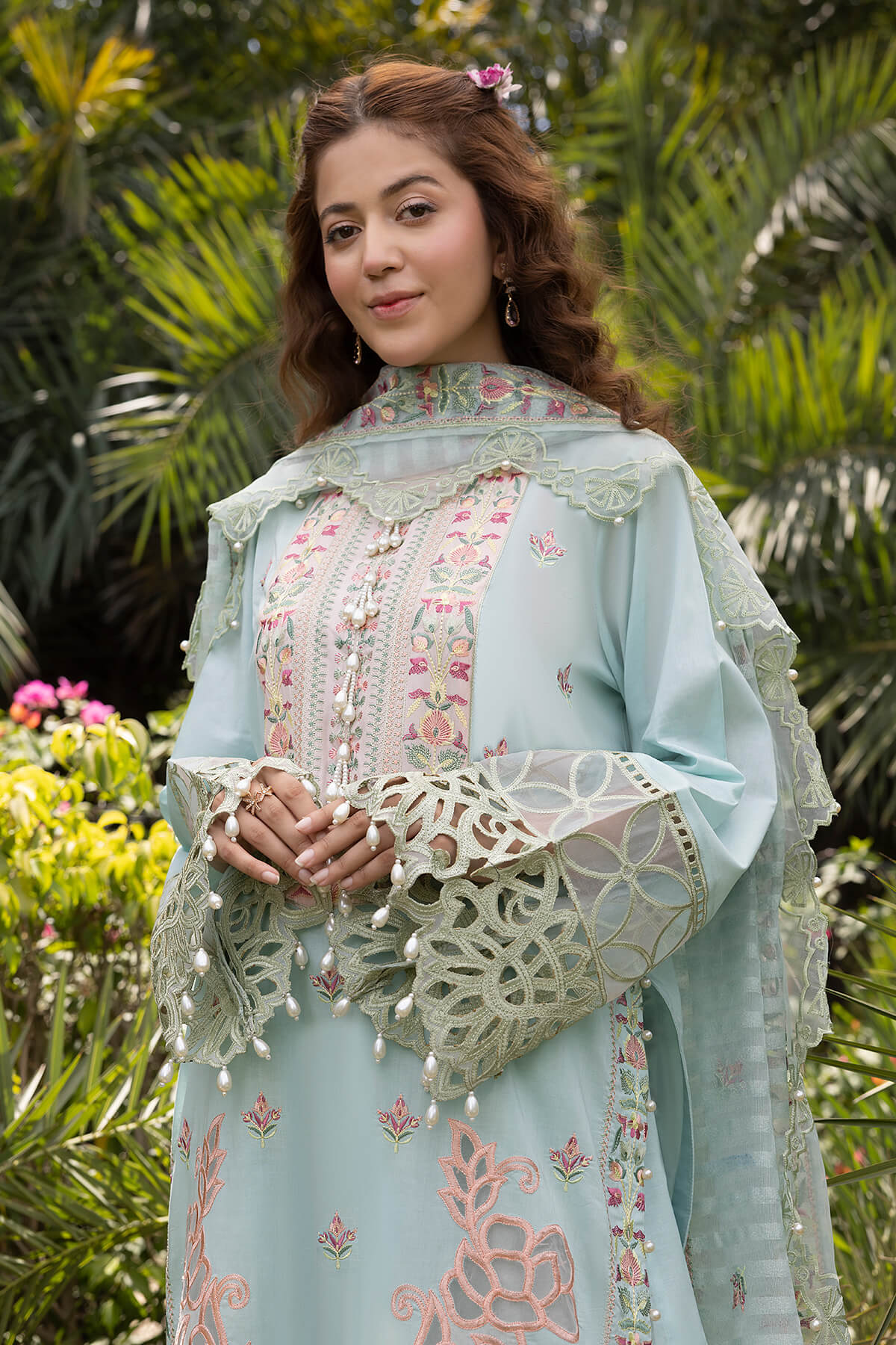 Raeesa Premium | Ferya Lawn | Noor E Fajar | Ferya | FD-06 - by - Libasekhas UK - Registered Vendor of : Raeesa Premium - 100% Original Designer Dresss