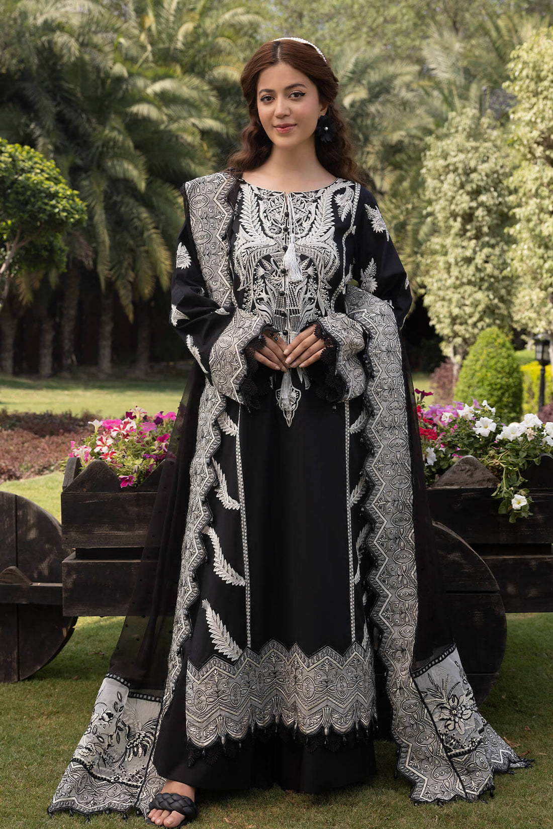 Raeesa Premium | Ferya Lawn | Noor E Fajar | Ferya | FD-07 - by - Libasekhas UK - Registered Vendor of : Raeesa Premium - 100% Original Designer Dresss