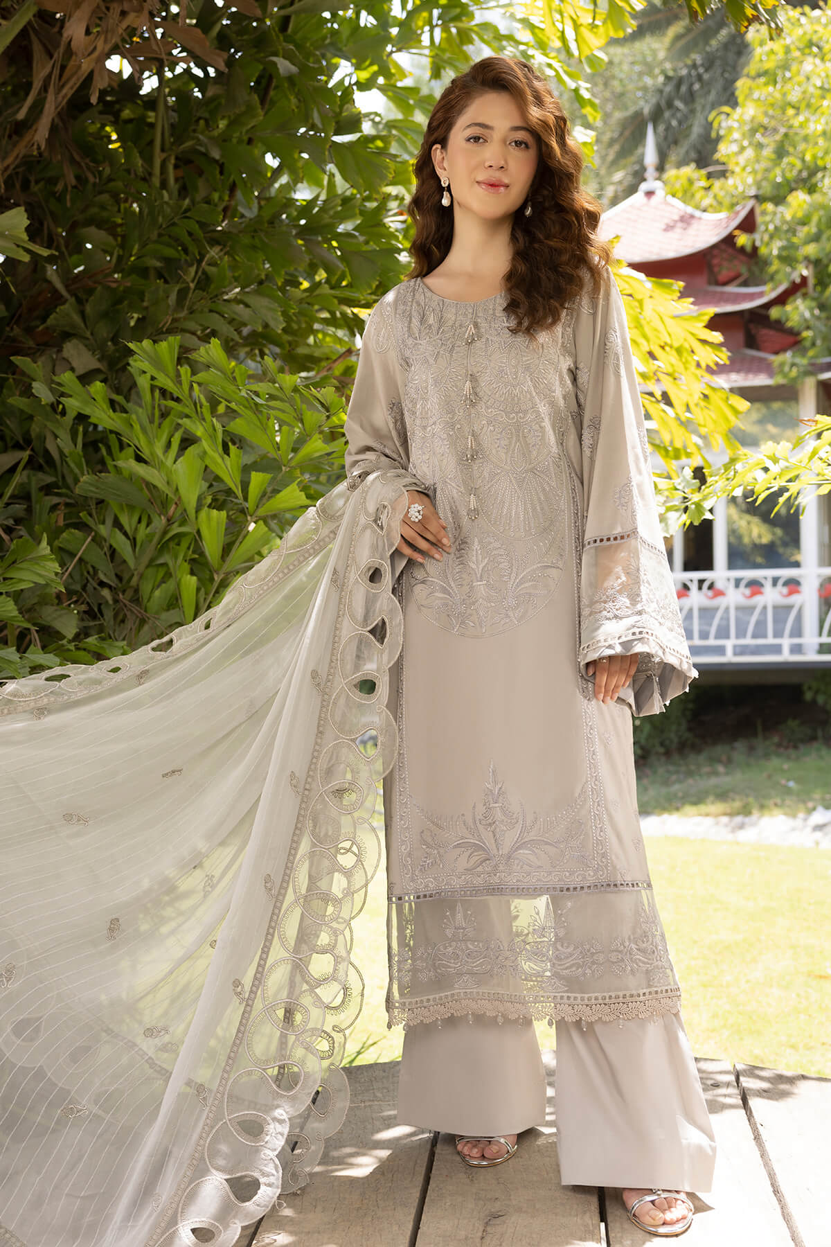Raeesa Premium | Ferya Lawn | Noor E Fajar | Ferya | FD-08 - by - Libasekhas UK - Registered Vendor of : Raeesa Premium - 100% Original Designer Dresss