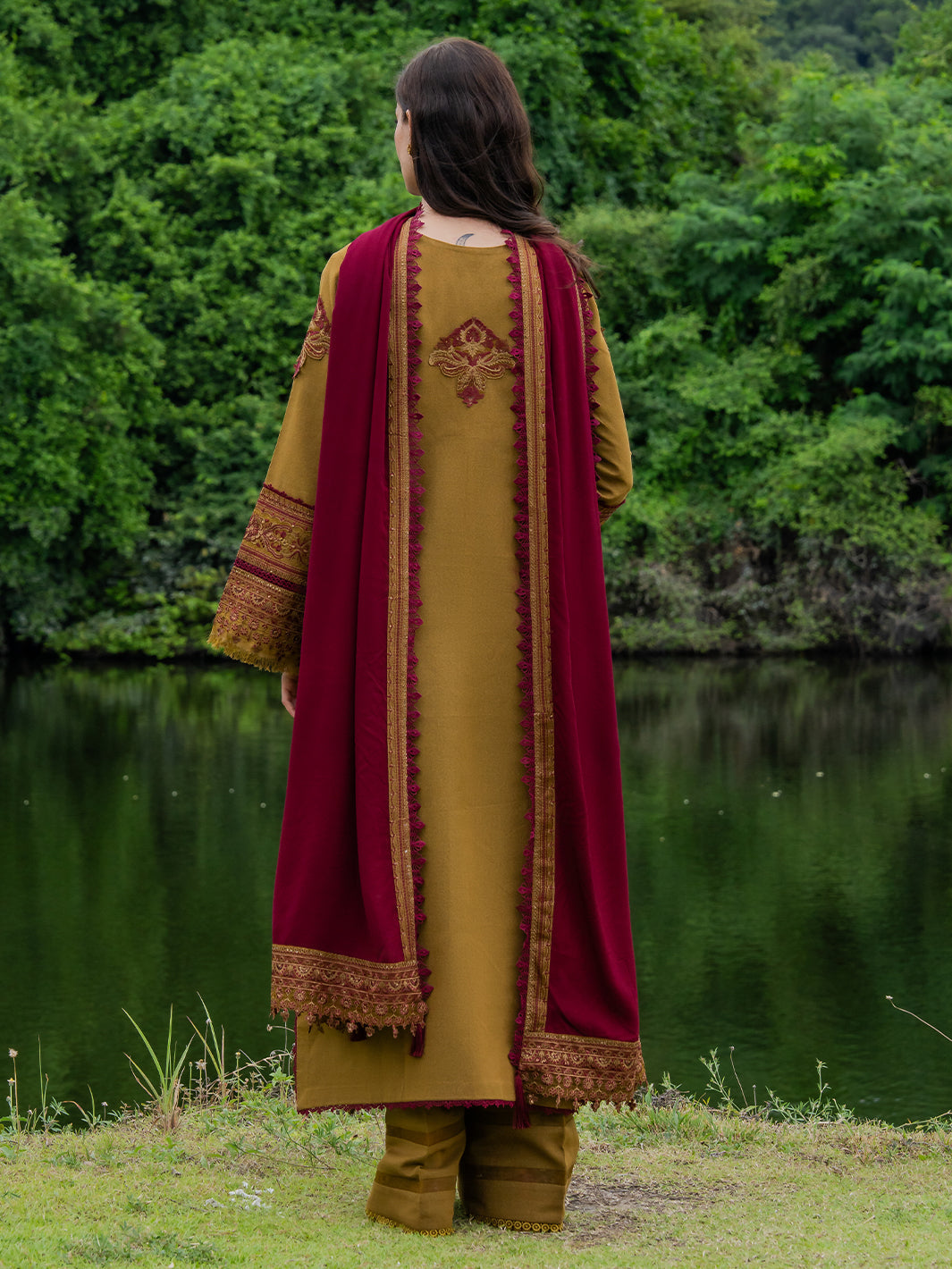 Faiza Faisal | Hoor Karandi | AZIRA - by Libasekhas UK - Registered Vendor of : Faiza Faisal - 100% Original Designer Dress