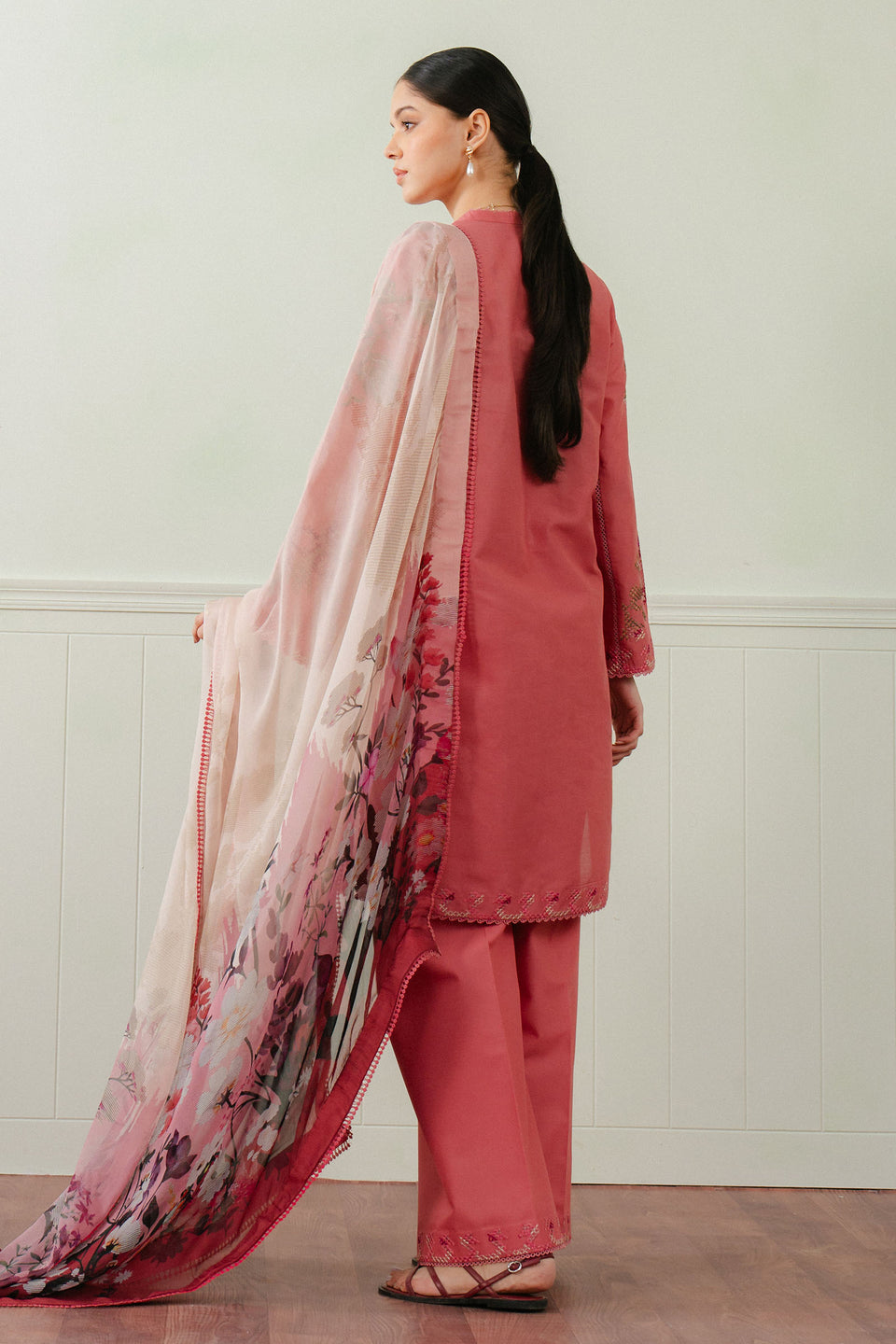 Zara Shahjahan | Coco Lawn 25 | FREYA-4A - by - Libasekhas UK - Registered Vendor of : Zara Shahjahan - 100% Original Designer Dresss