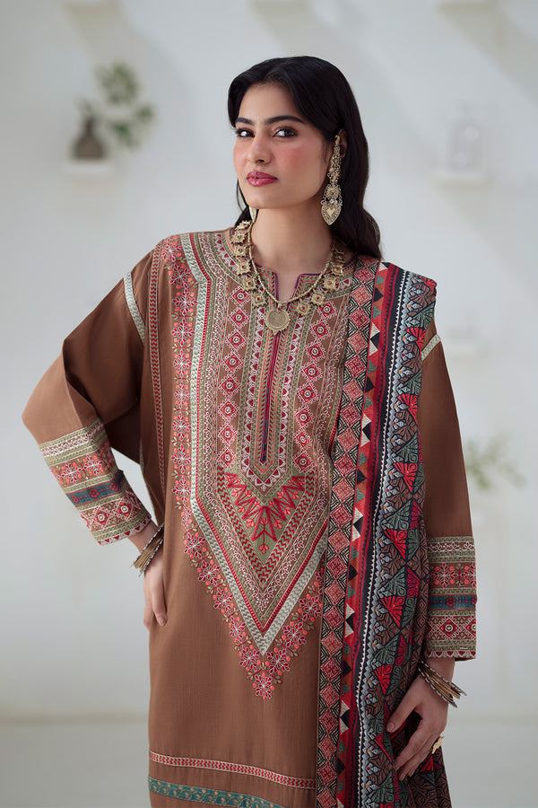 Maryum N Maria | Noore Winters 25 | 3 Piece Embroidered Khaddar GHUNCHA - FSU5674 - by Libasekhas UK - Registered Vendor of : Maryum N Maria - 100% Original Designer Dress
