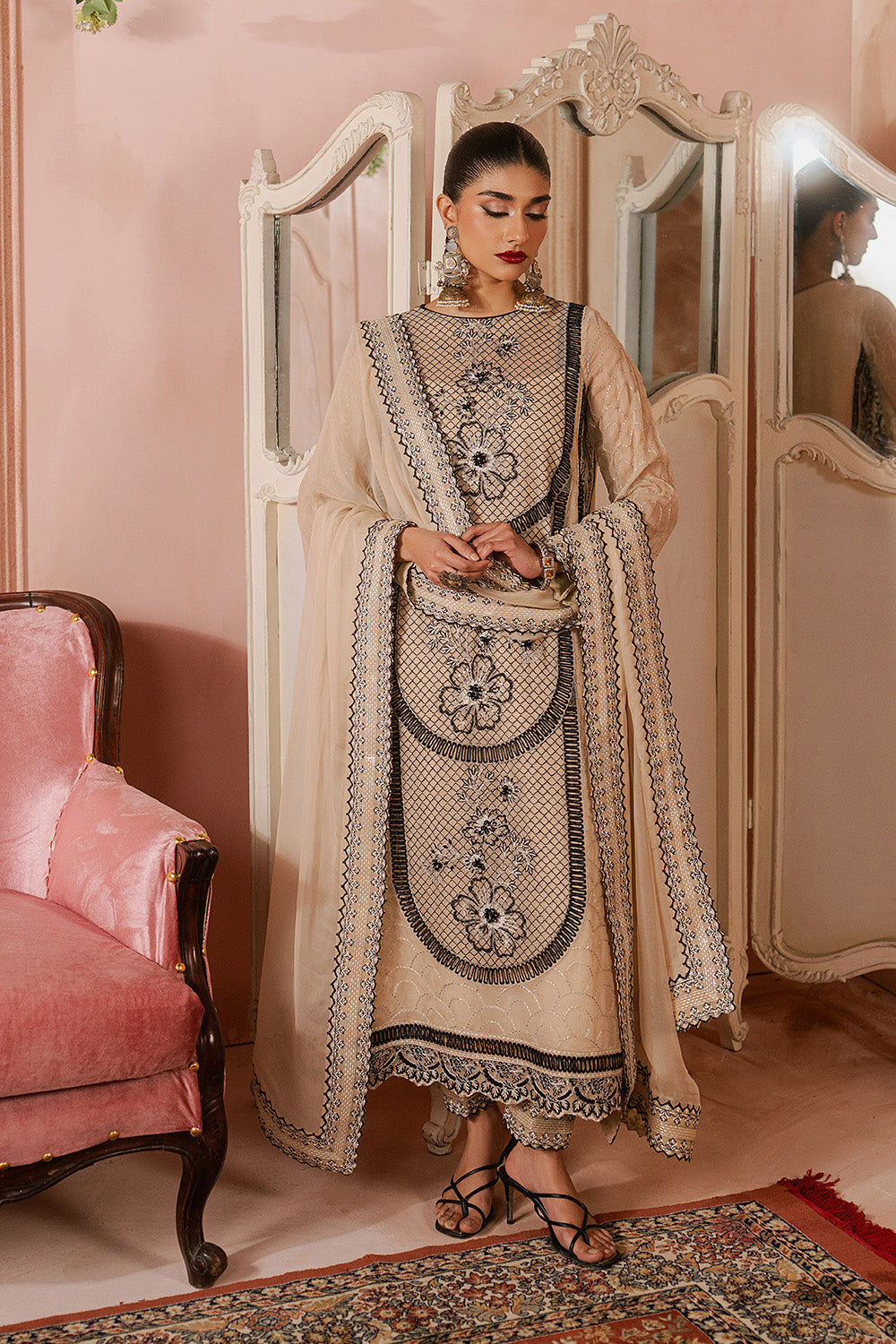 Maryum N Maria | Luxury Edit | NAVA - MWU5686 - by Libasekhas UK - Registered Vendor of : Maryam N Maria - 100% Original Designer Dress