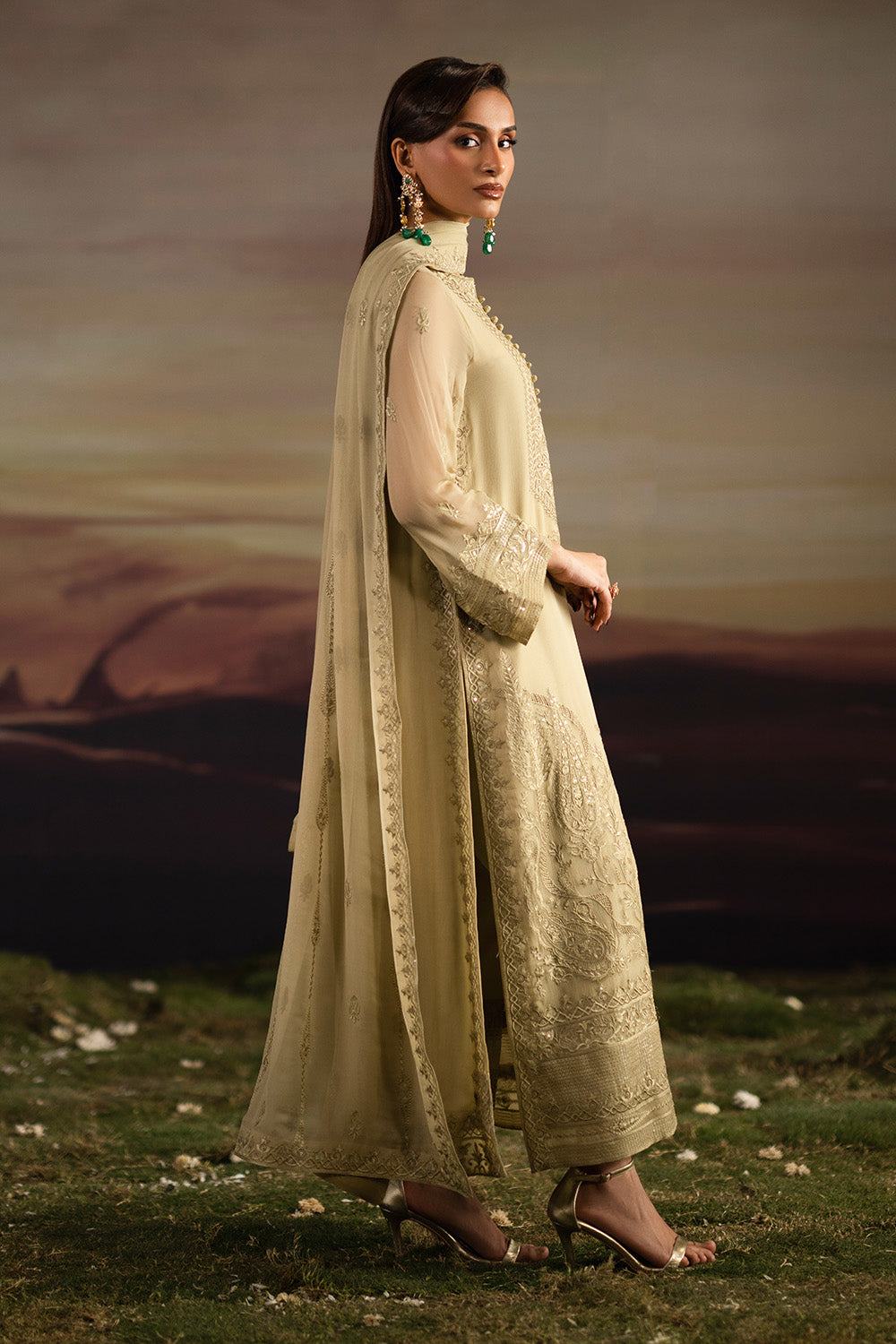 Fressia Premium | Luxury 26 | ISHA - FWU5701 - by Libasekhas - Registered Vendor of : Freesia Premium - 100% Original Designer Dress