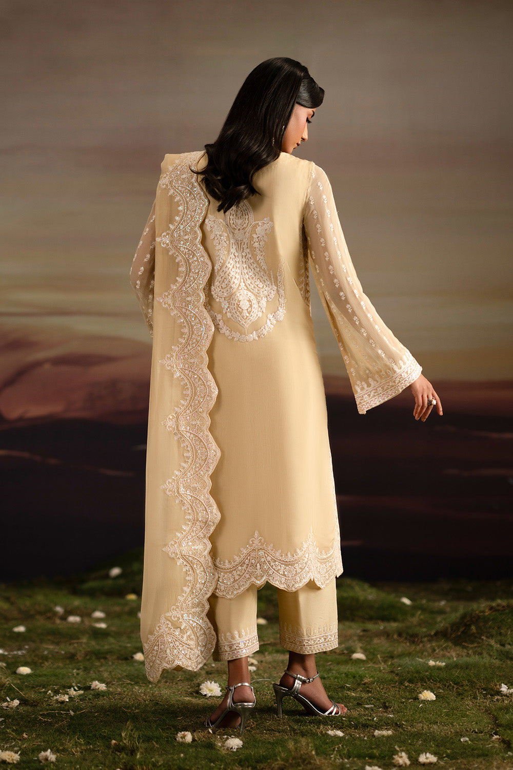 Fressia Premium | Luxury 26 | ISHANI - FWU5705 - by Libasekhas - Registered Vendor of : Freesia Premium - 100% Original Designer Dress
