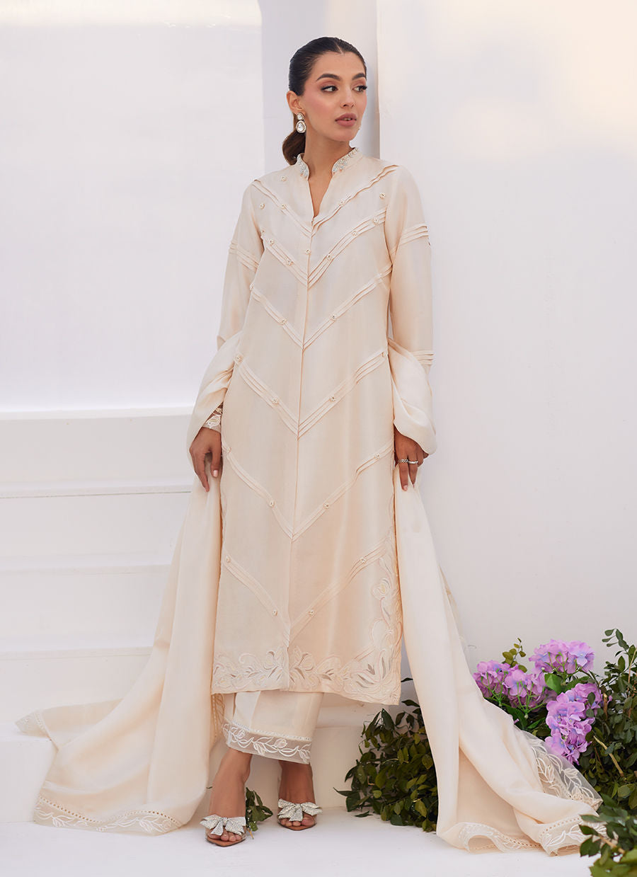 Farah Talib Aziz | Zaza Luxe Pret 24 | TISELE IVORY PLEATED RAW SILK SHIRT AND DUPATTA - by - Libasekhas UK - Registered Vendor of : Farah Talib Aziz - 100% Original Designer Dresss