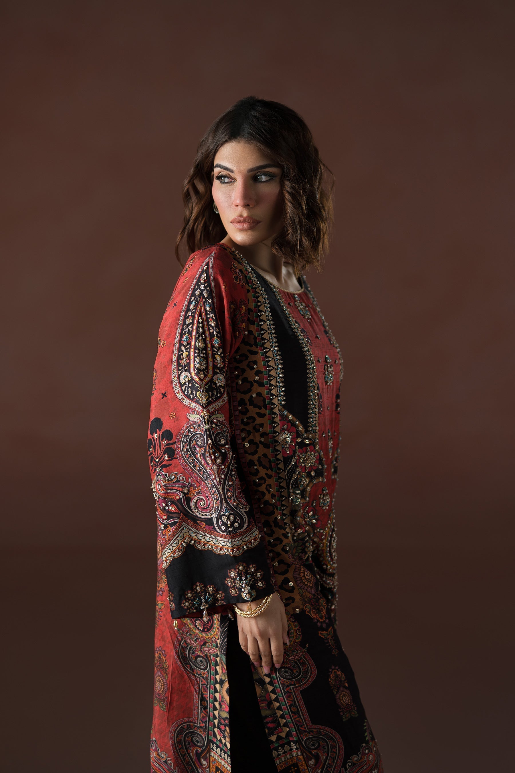 Ammara Khan | Flo 25 |  (D-02) - by - Libasekhas UK - Registered Vendor of : Ammara Khan - 100% Original Designer Dresss