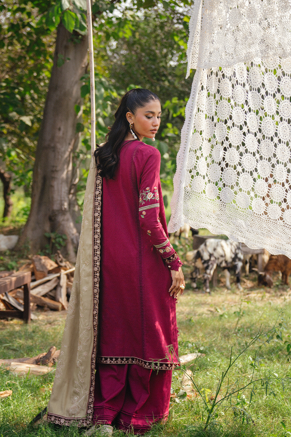 Saira Rizwan | Winter 2024 | SANSA-SRW24-09 - by - Libasekhas UK - Registered Vendor of : Saira Rizwan - 100% Original Designer Dresss