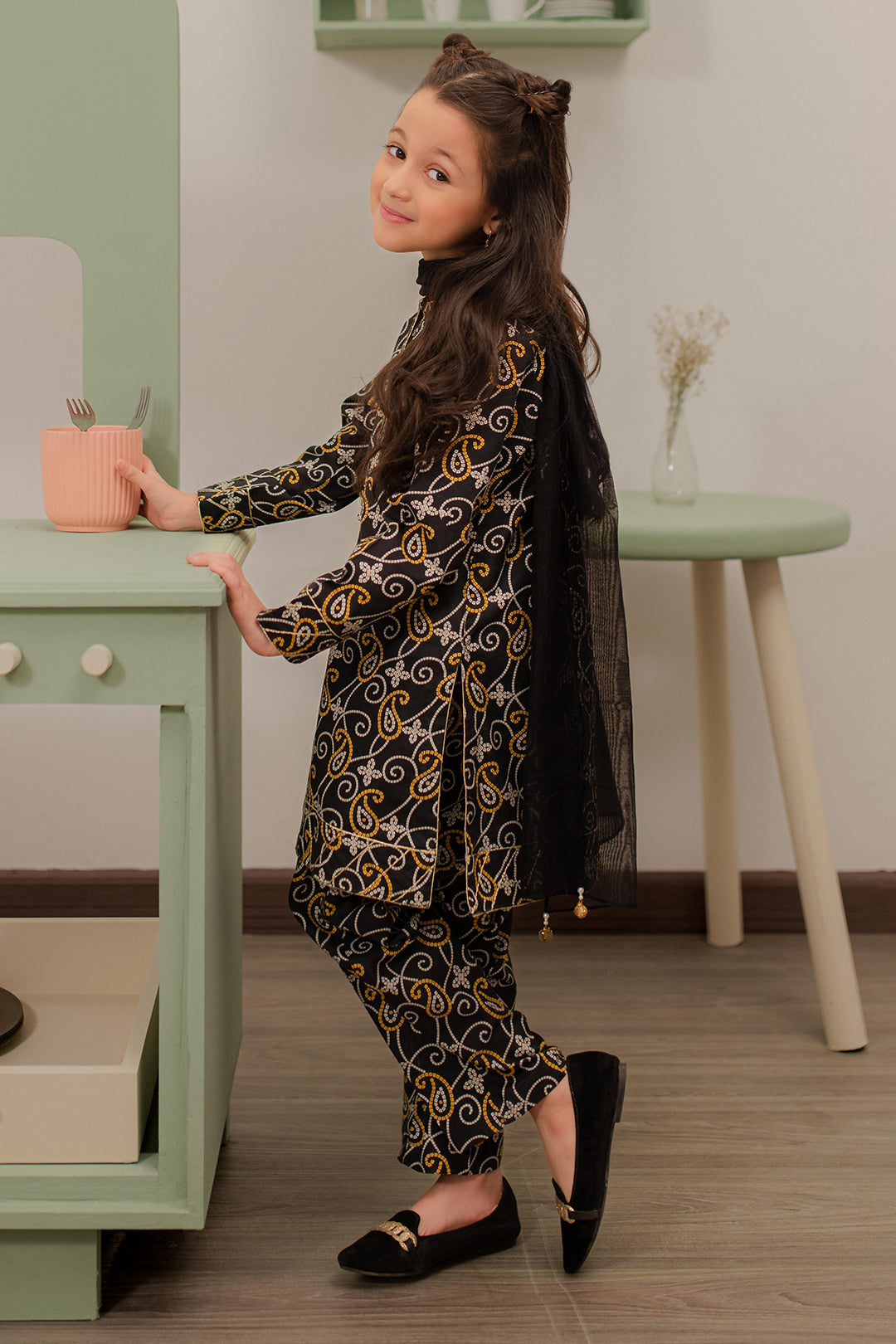 Zellbury Girls | 3 Piece Cambric | Embroidered Kurta Dupatta Trouser - 3823 - by - Libasekhas UK - Registered Vendor of : Zellbury Girls - 100% Original Designer Dresss