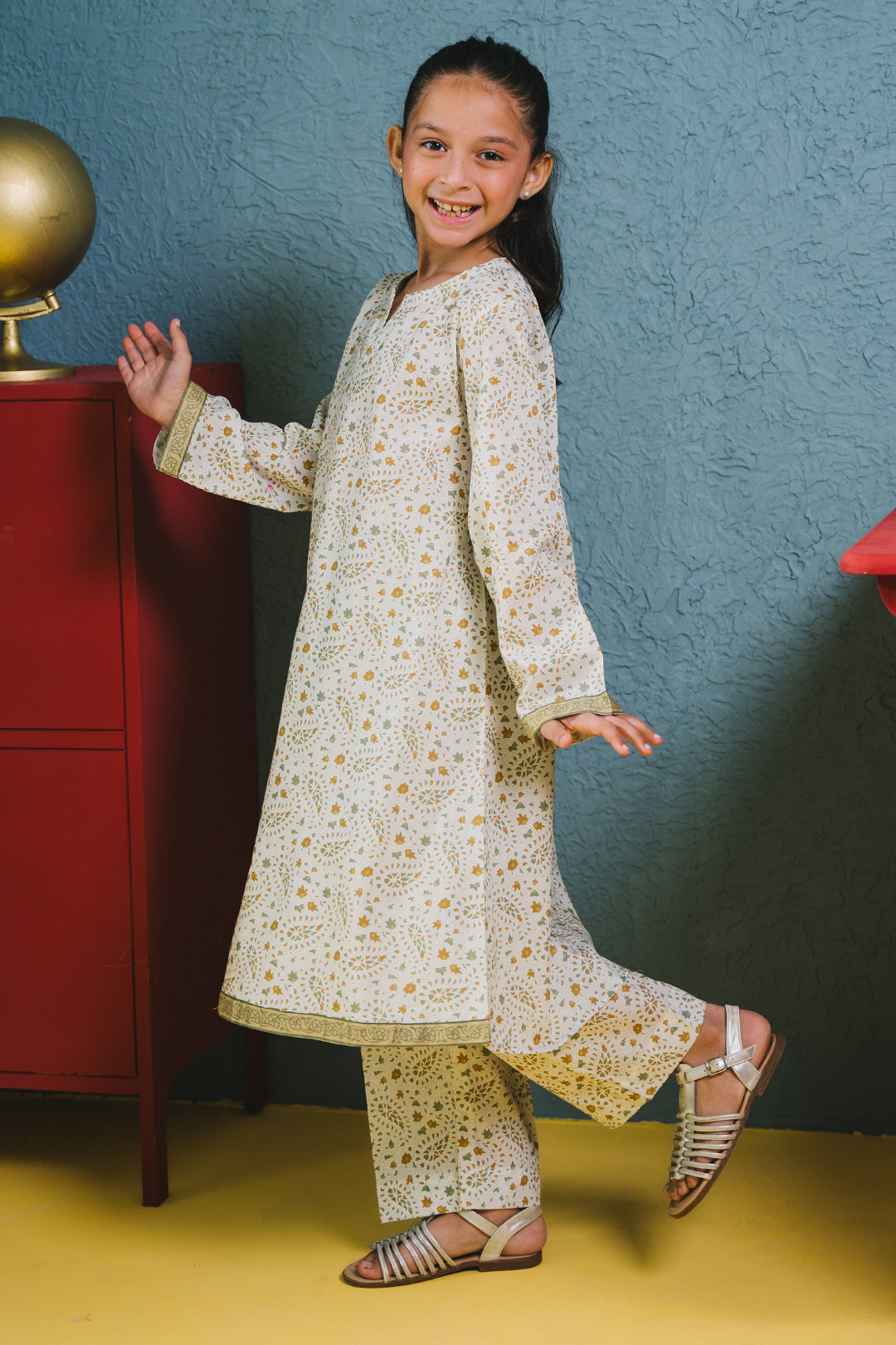 Zellbury Girls | 2 Piece Lawn | Kurta Trouser - 2415 - by - Libasekhas UK - Registered Vendor of : Zellbury Girls - 100% Original Designer Dresss