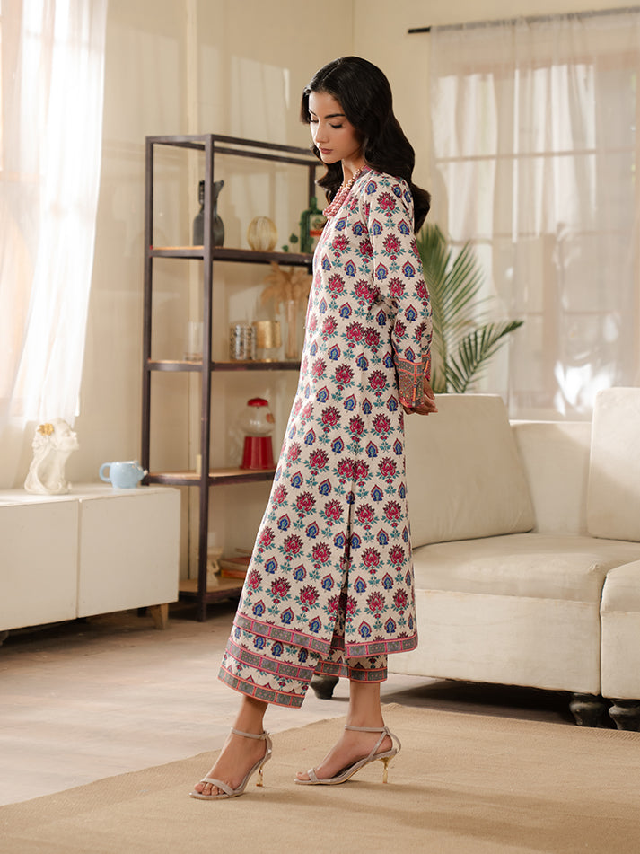 Gulaal | Winter Basics | ROVA - by Libasekhas UK - Registered Vendor of : Gulaal - 100% Original Designer Dress