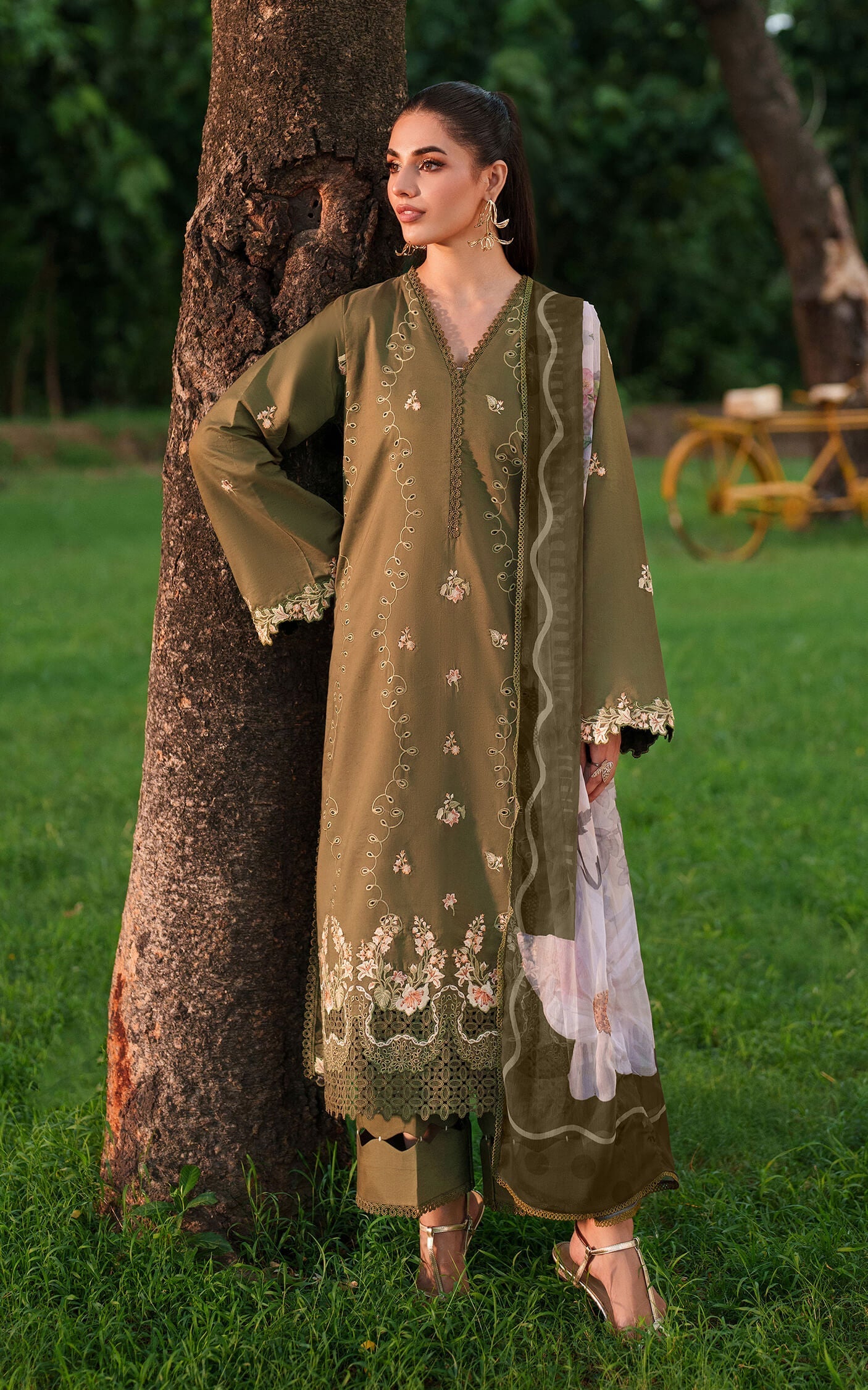 Asifa and Nabeel | Eden Cambric 25 | Gardenia Grace ECU25-09 - by Libasekhas UK - Registered Vendor of : Asifa and Nabeel - 100% Original Designer Dress
