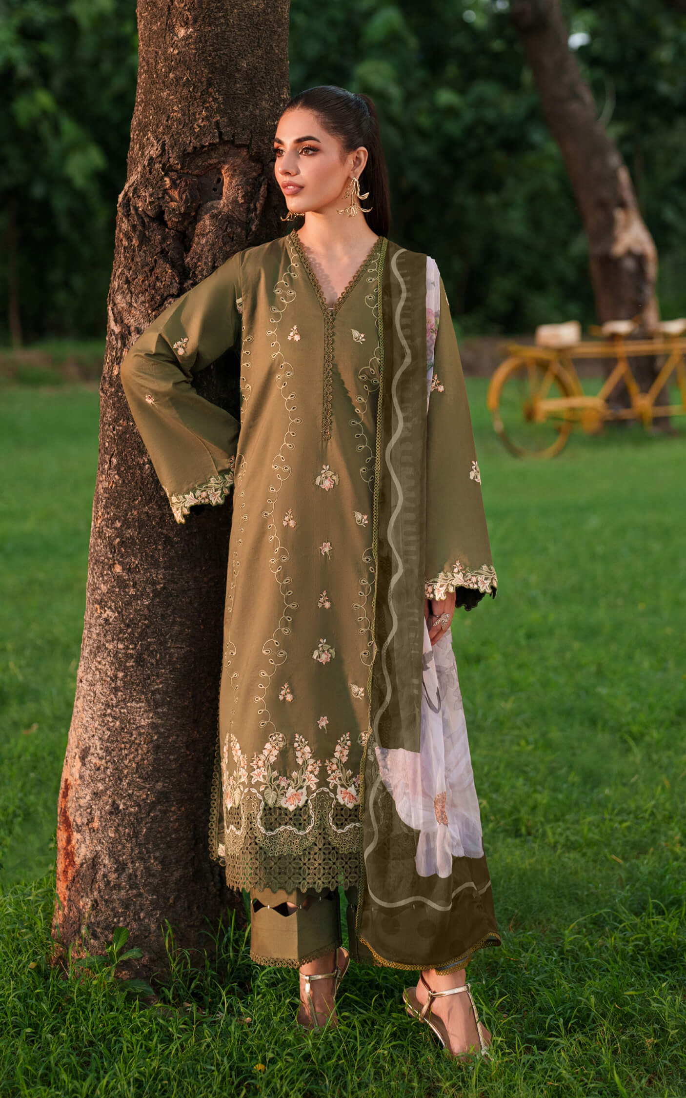 Asifa and Nabeel | Eden Cambric 25 | Gardenia Grace ECU25-09 - by Libasekhas UK - Registered Vendor of : Asifa and Nabeel - 100% Original Designer Dress