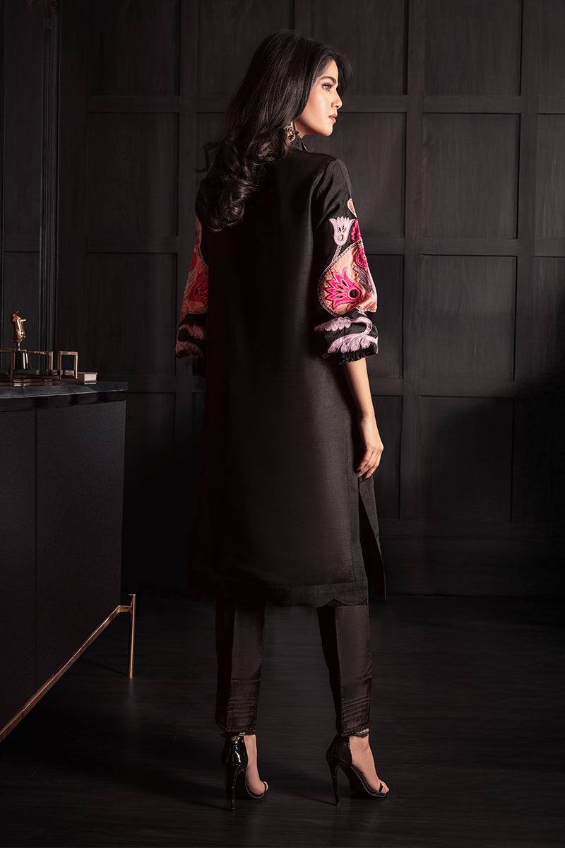 Wardha Saleem | Zimal Silk Edit | Miska - by Libasekhas UK - Registered Vendor of : Wardha Saleem - 100% Original Designer Dress