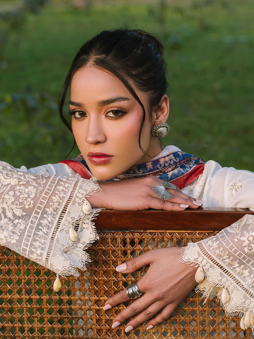 Mahnur | Dahlia Luxury Lawn 25 | Gia - by - Libasekhas UK - Registered Vendor of : Mahnur - 100% Original Designer Dresss