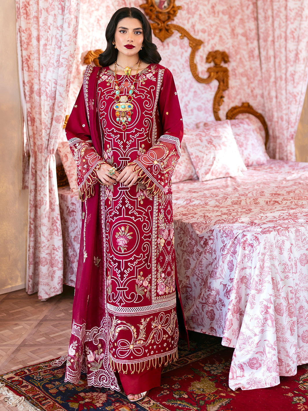 Mahnur | Sophie Luxury Lawn 25 | Ginny - by - Libasekhas UK - Registered Vendor of : Mahnur - 100% Original Designer Dresss