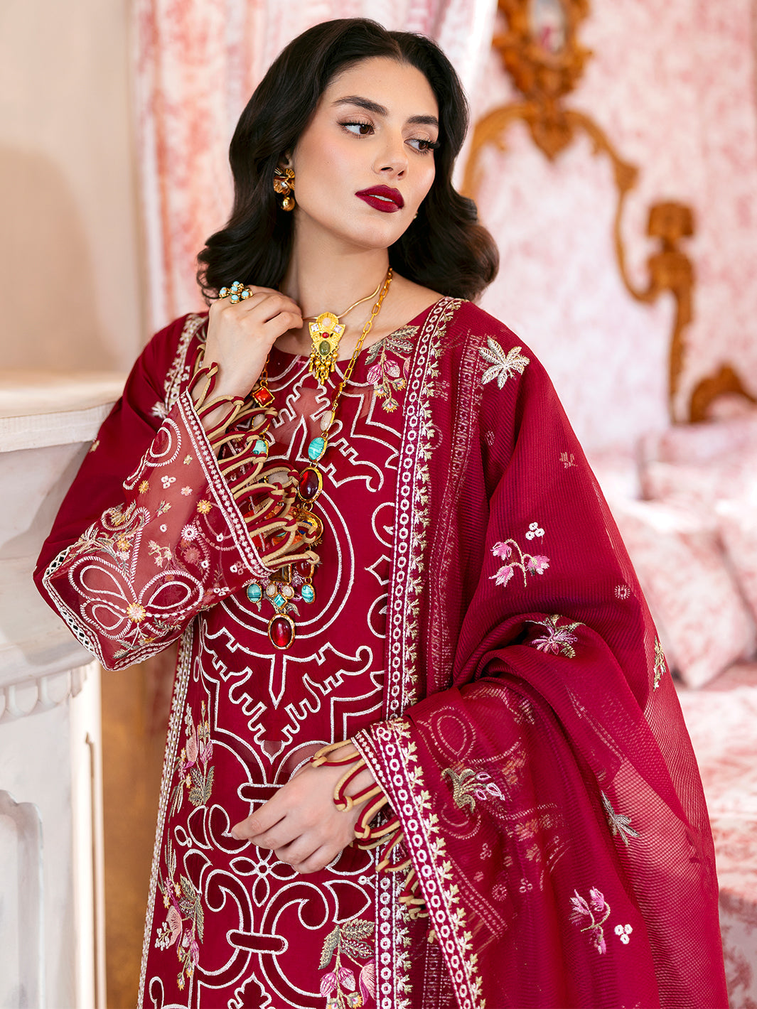 Mahnur | Sophie Luxury Lawn 25 | Ginny - by - Libasekhas UK - Registered Vendor of : Mahnur - 100% Original Designer Dresss