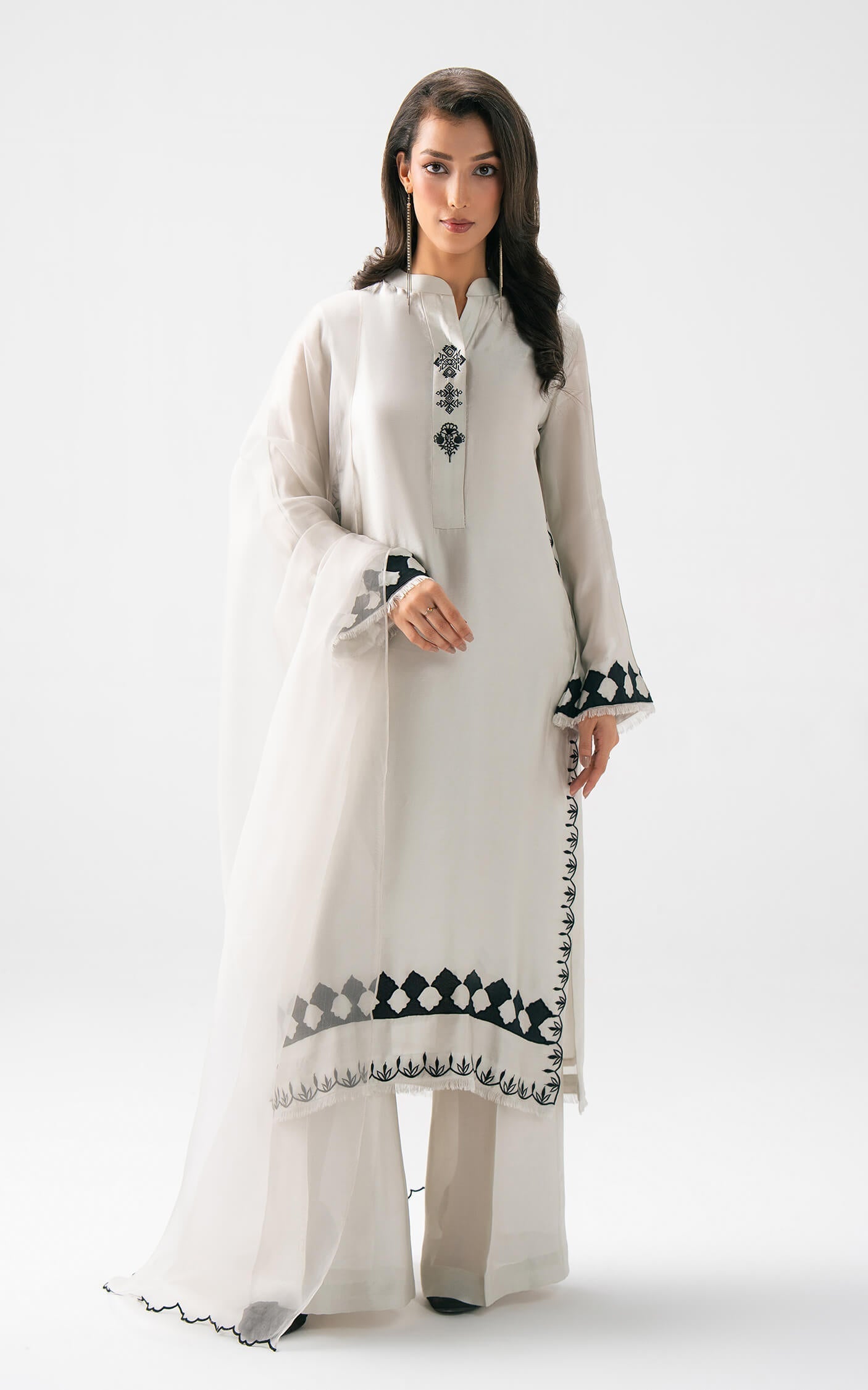 Asifa and Nabeel | Celevara Luxe | Grace Serenity - by Libasekhas UK - Registered Vendor of : Asifa and Nabeel - 100% Original Designer Dress